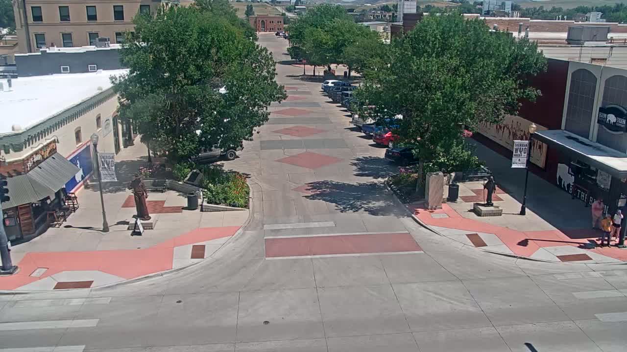 Sheridan, Grinnell Plaza & East Grinnell Street  Live Cam - Sheridan, Sheridan County, Wyoming, USA
