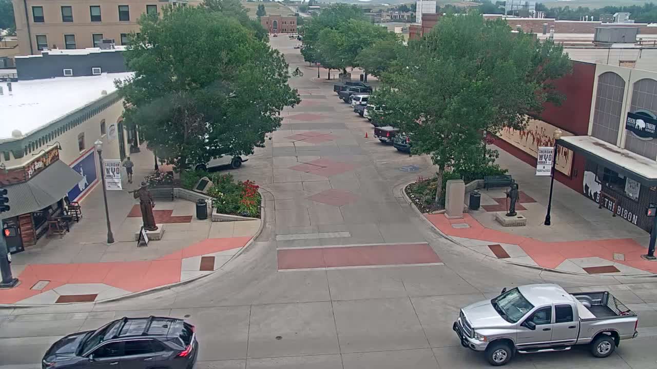 Sheridan, Grinnell Plaza & East Grinnell Street  Live Cam - Sheridan, Sheridan County, Wyoming, USA