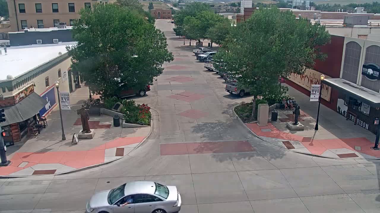 Sheridan, Grinnell Plaza & East Grinnell Street  Live Cam - Sheridan, Sheridan County, Wyoming, USA