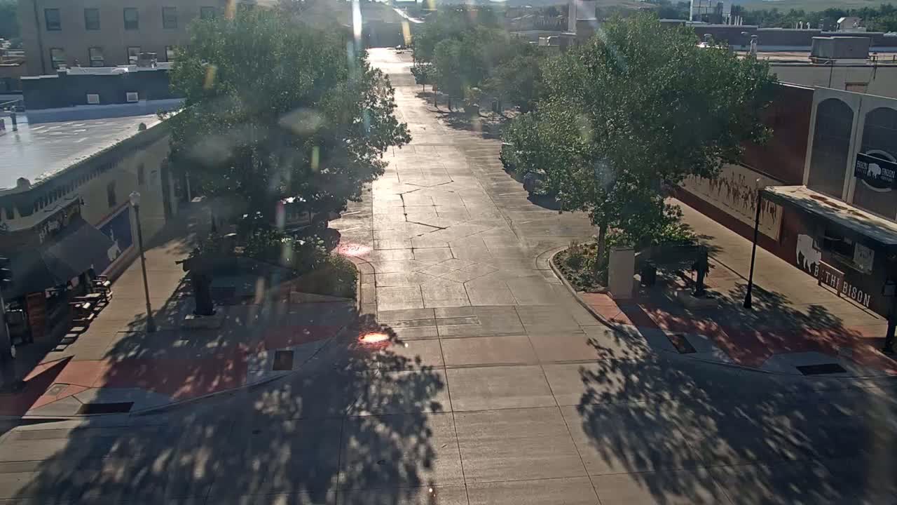 Sheridan, Grinnell Plaza & East Grinnell Street  Live Cam - Sheridan, Sheridan County, Wyoming, USA