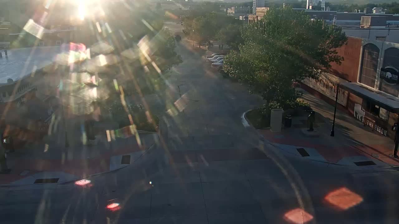 Sheridan, Grinnell Plaza & East Grinnell Street  Live Cam - Sheridan, Sheridan County, Wyoming, USA