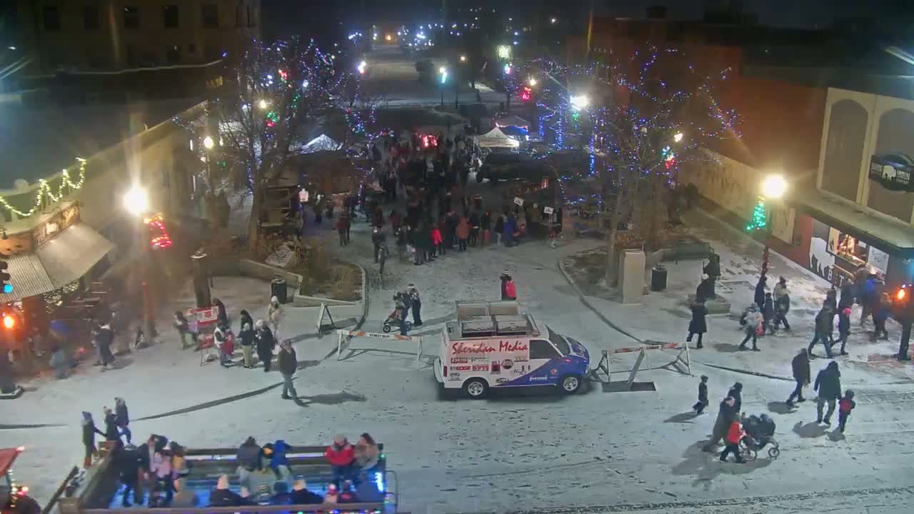 Sheridan, Grinnell Plaza & East Grinnell Street  Live Cam - Sheridan, Sheridan County, Wyoming, USA