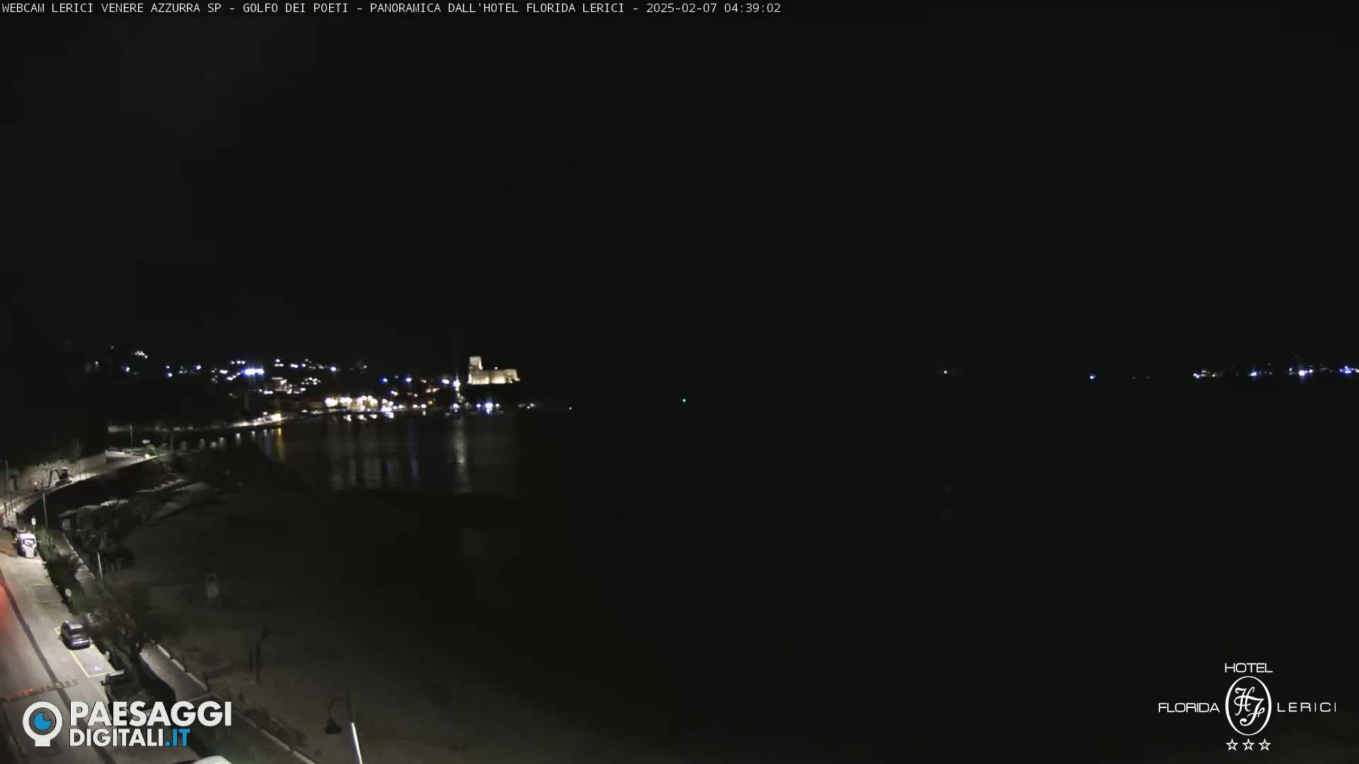  Lerici Venere Azzurra Beach Live Cam - La Spezia, Liguria, Italy