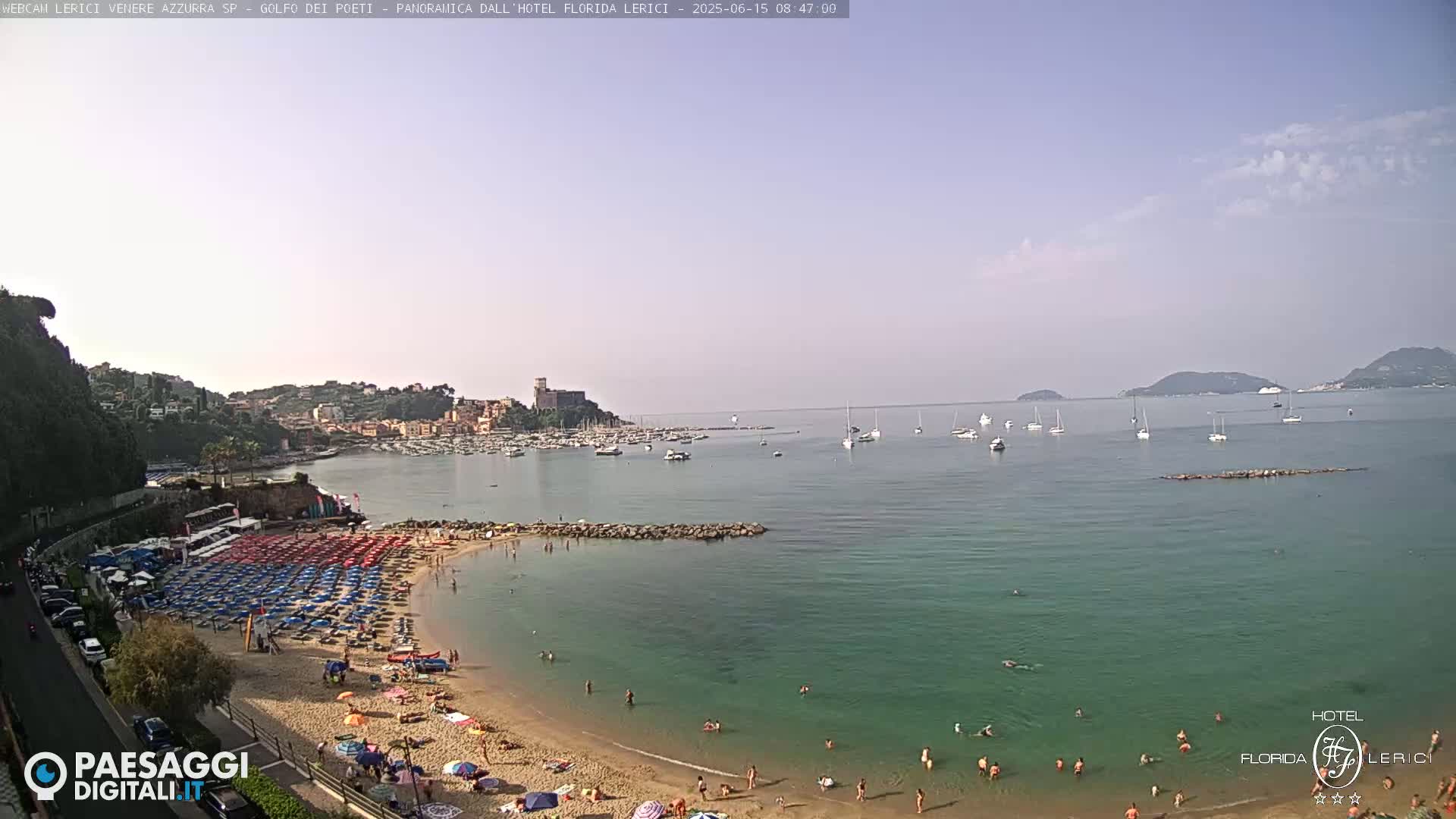  Lerici Venere Azzurra Beach Live Cam - La Spezia, Liguria, Italy