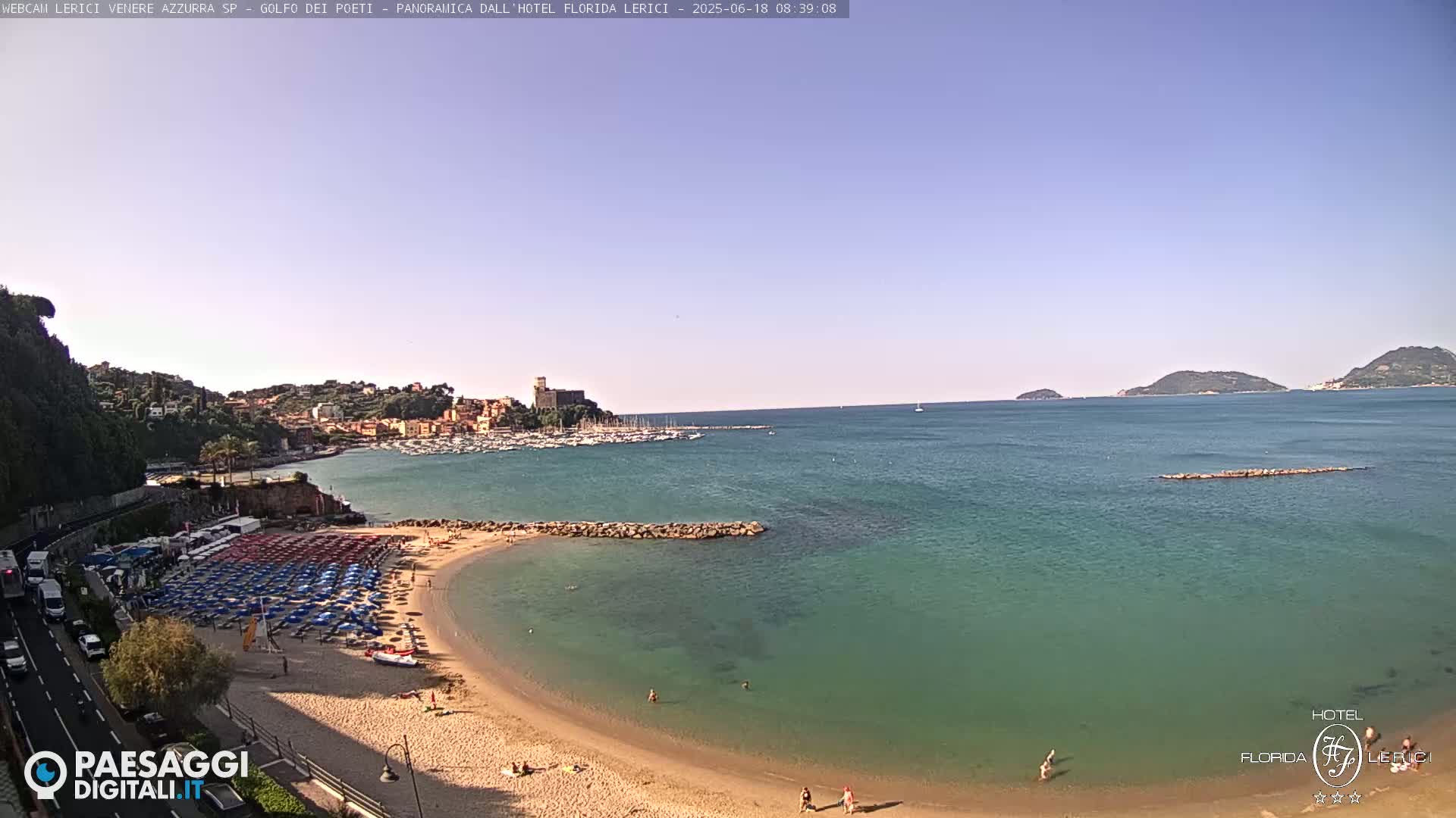 Lerici Venere Azzurra Beach Live Cam - La Spezia, Liguria, Italy