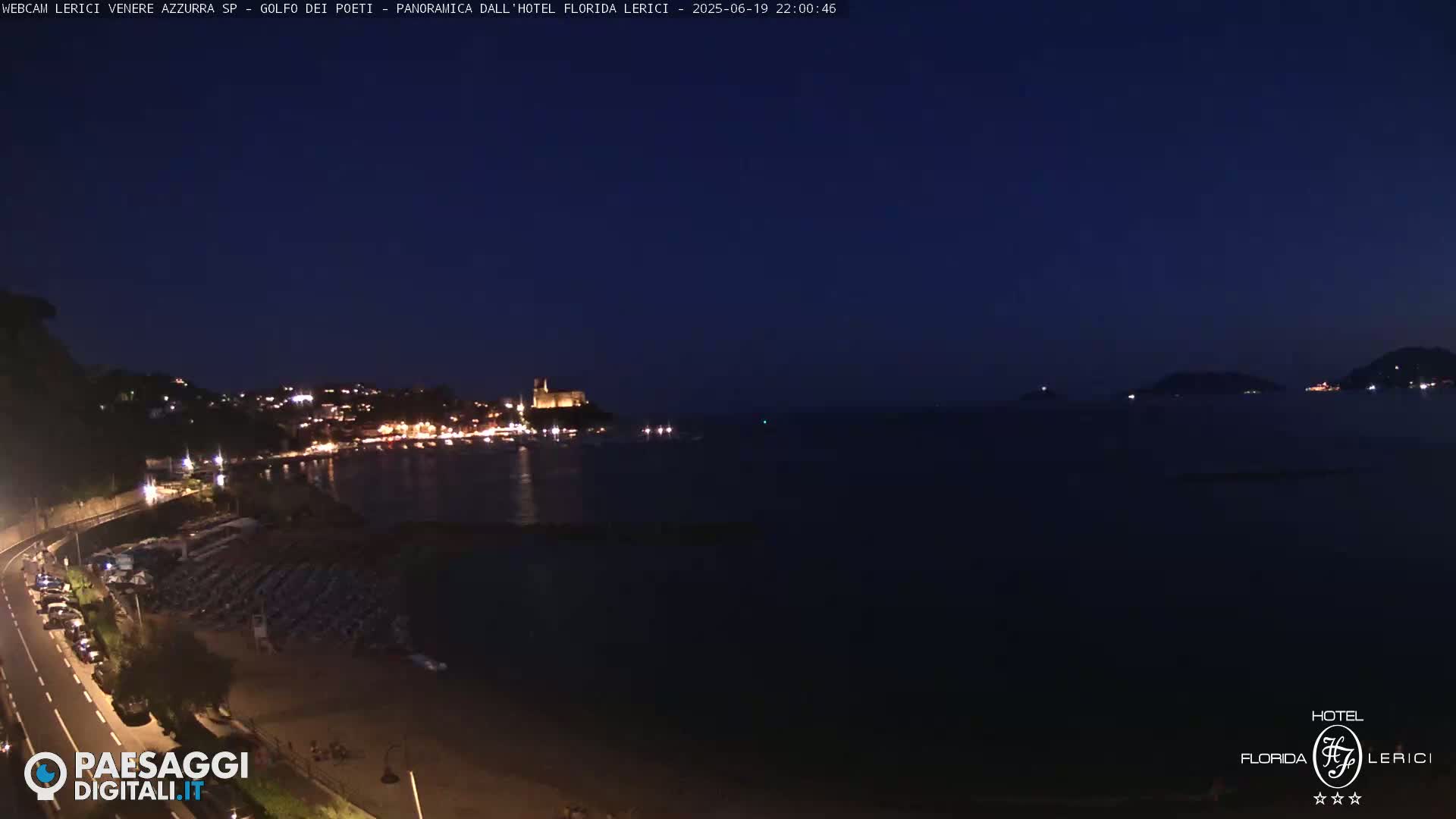  Lerici Venere Azzurra Beach Live Cam - La Spezia, Liguria, Italy