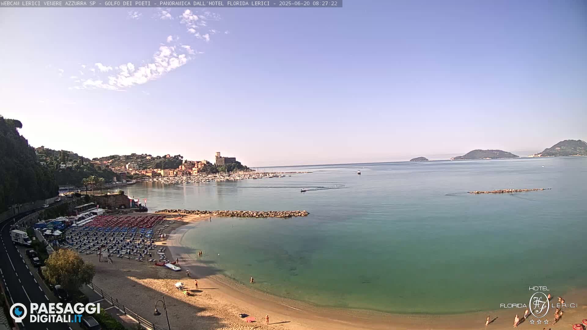  Lerici Venere Azzurra Beach Live Cam - La Spezia, Liguria, Italy