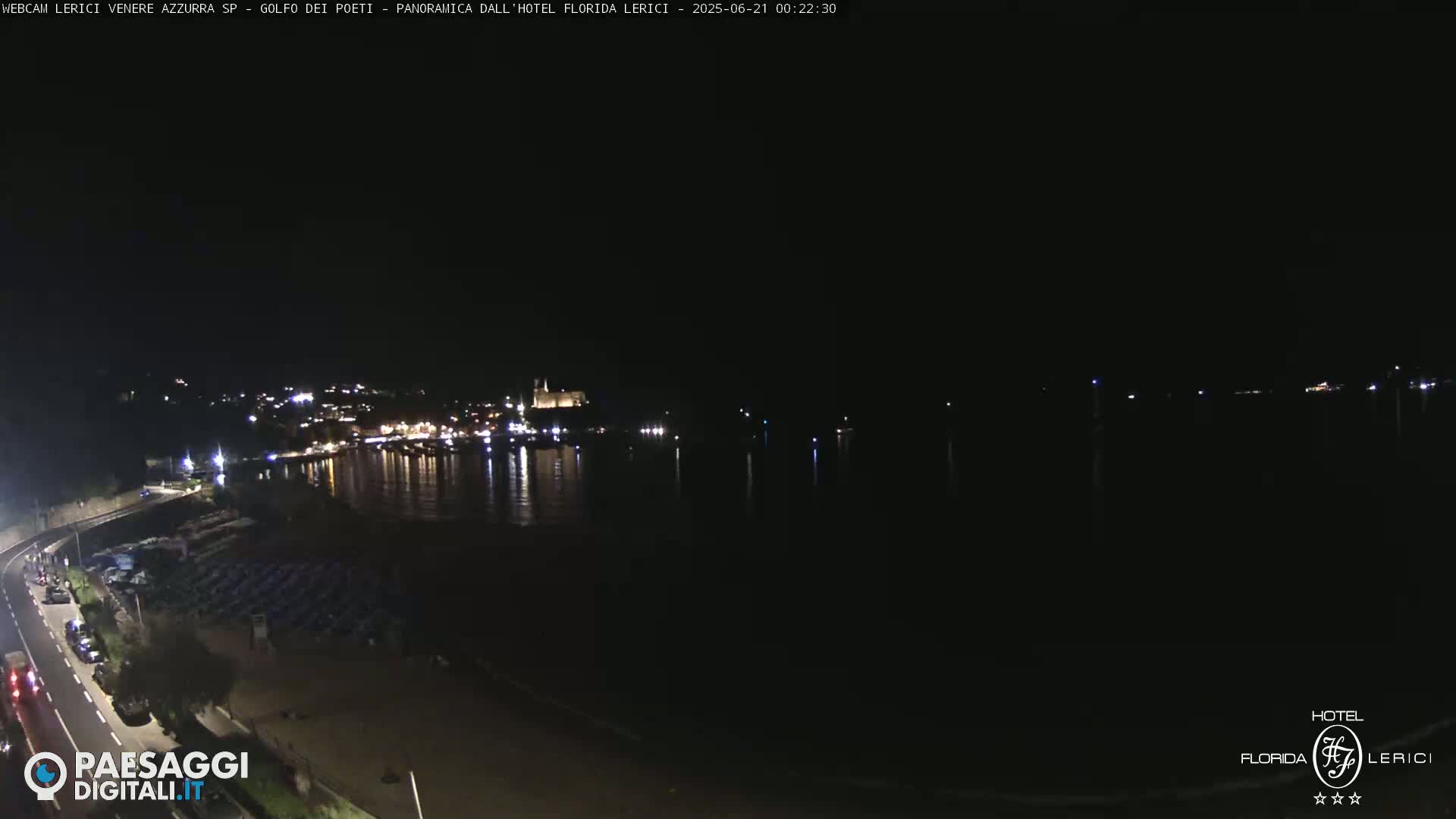  Lerici Venere Azzurra Beach Live Cam - La Spezia, Liguria, Italy