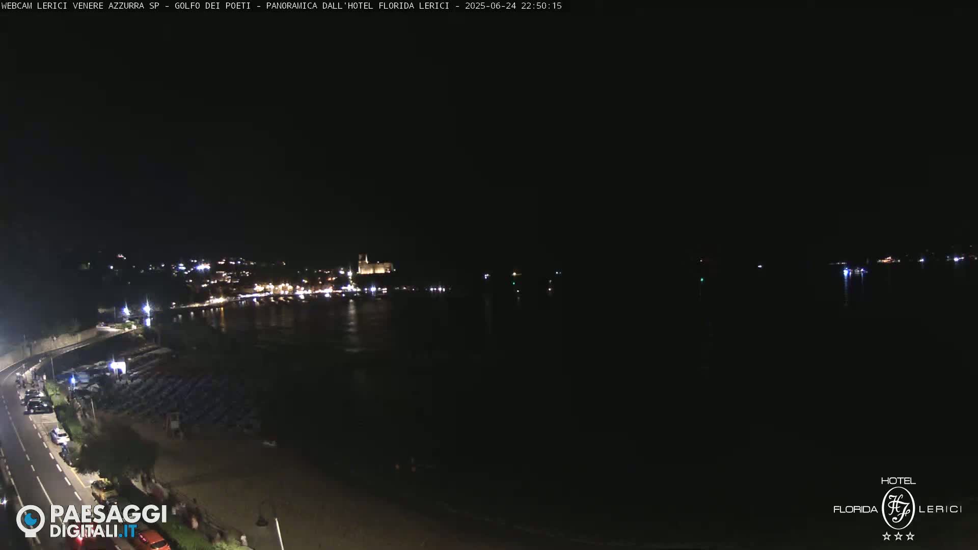  Lerici Venere Azzurra Beach Live Cam - La Spezia, Liguria, Italy