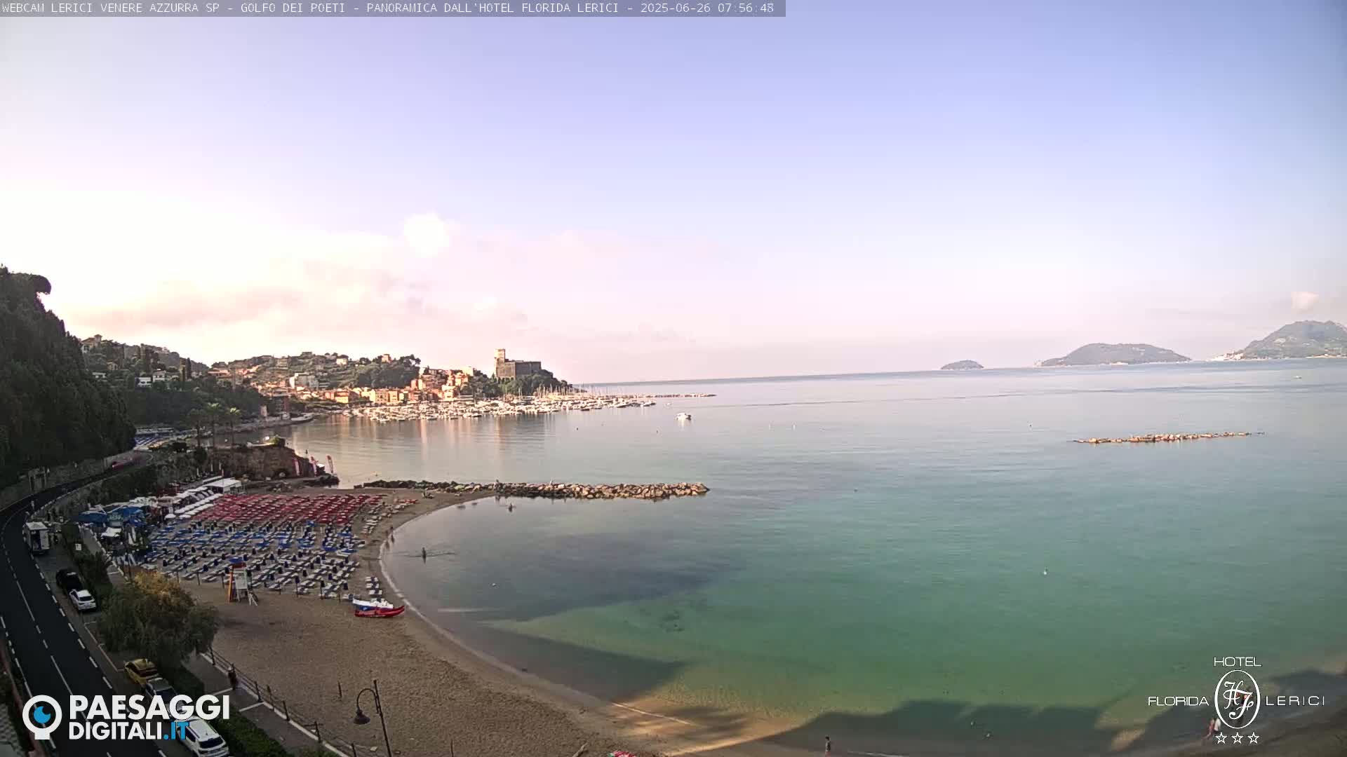  Lerici Venere Azzurra Beach Live Cam - La Spezia, Liguria, Italy