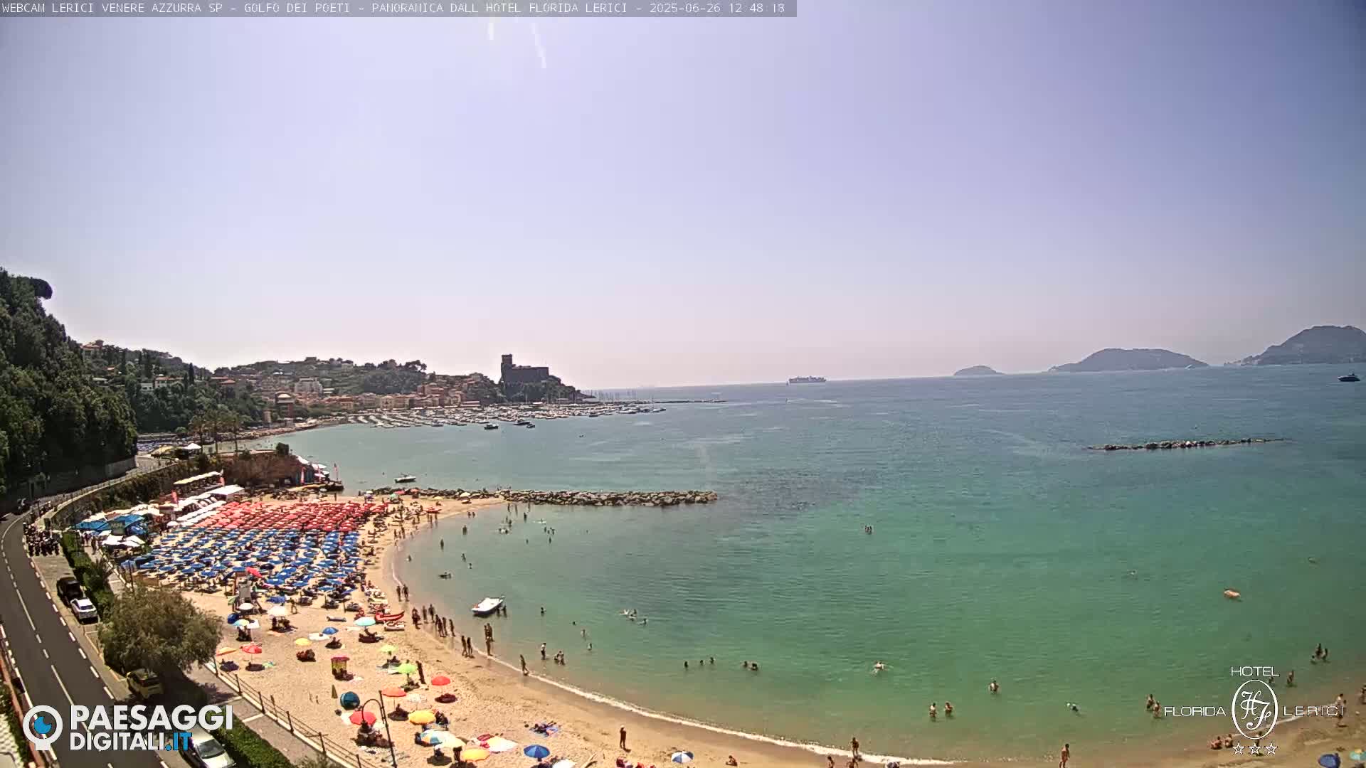  Lerici Venere Azzurra Beach Live Cam - La Spezia, Liguria, Italy