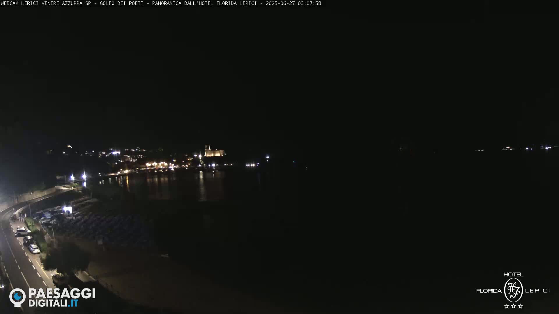  Lerici Venere Azzurra Beach Live Cam - La Spezia, Liguria, Italy