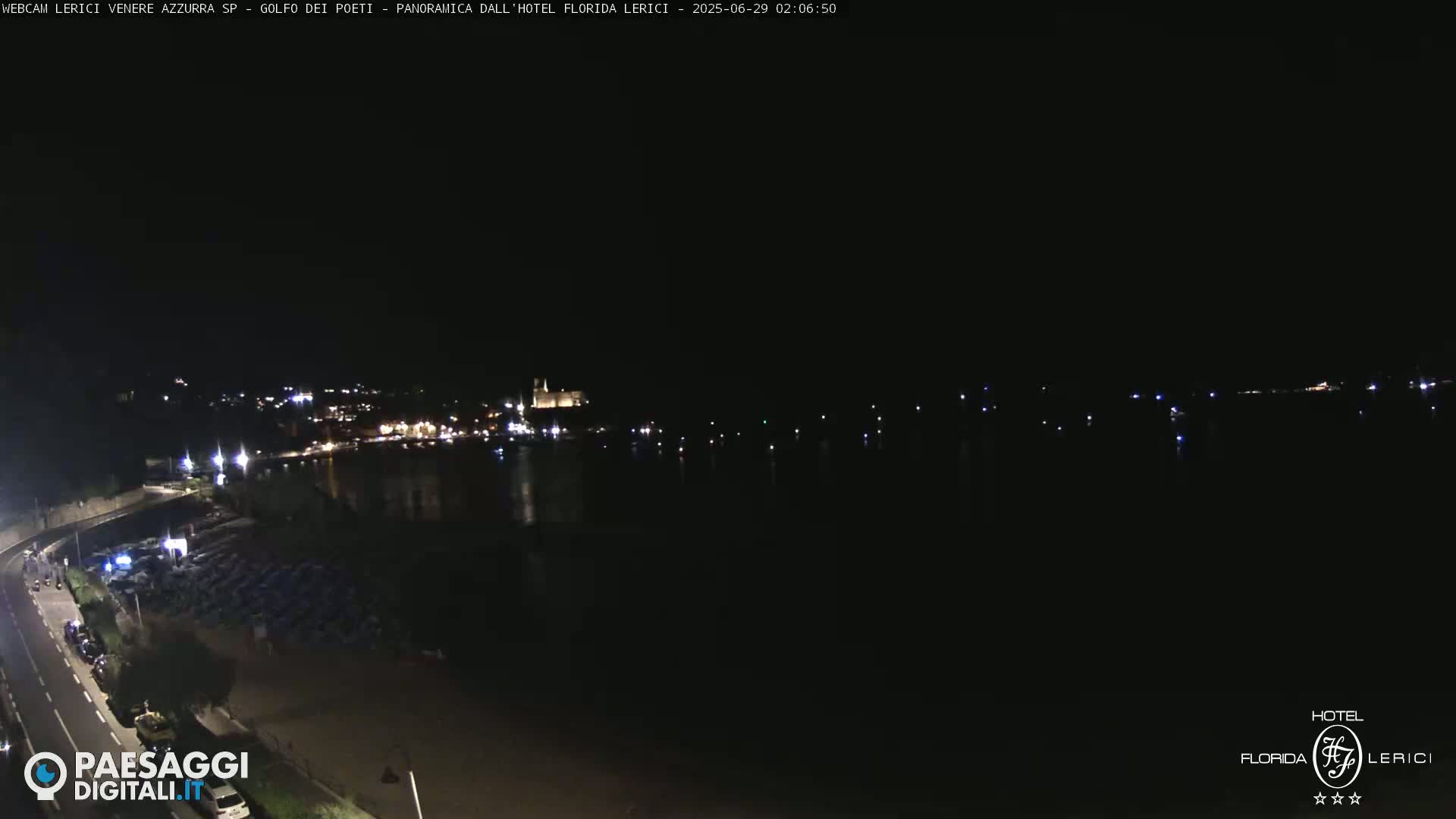  Lerici Venere Azzurra Beach Live Cam - La Spezia, Liguria, Italy