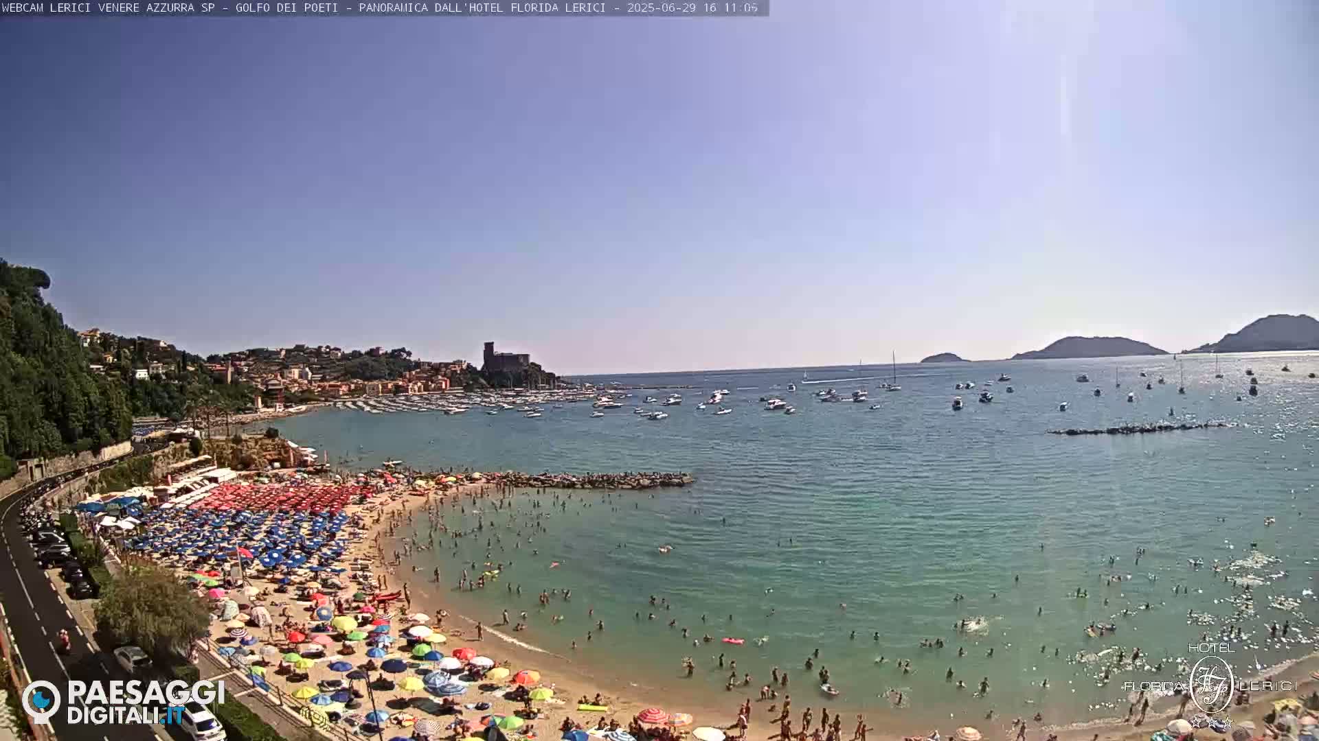  Lerici Venere Azzurra Beach Live Cam - La Spezia, Liguria, Italy
