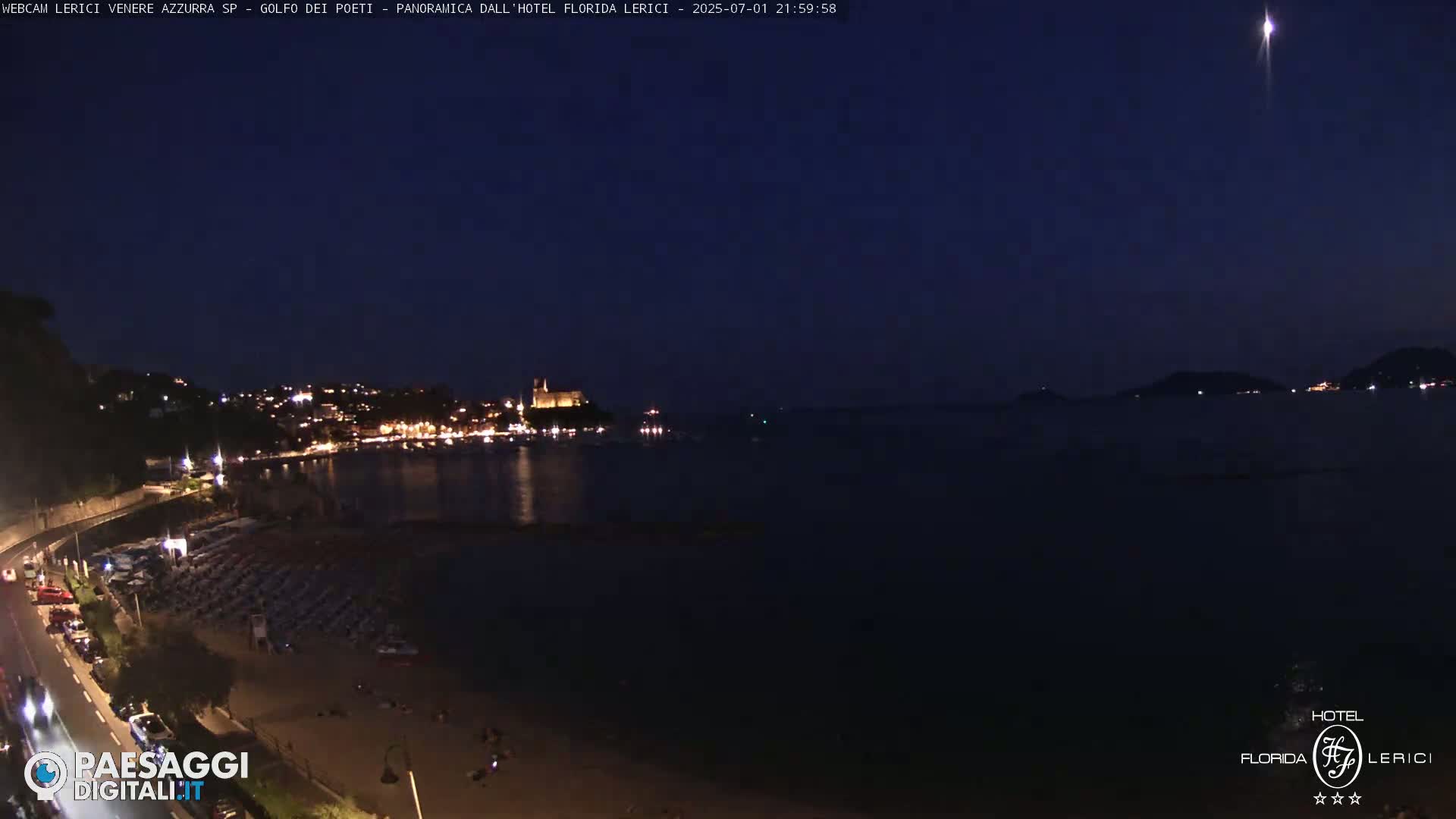  Lerici Venere Azzurra Beach Live Cam - La Spezia, Liguria, Italy