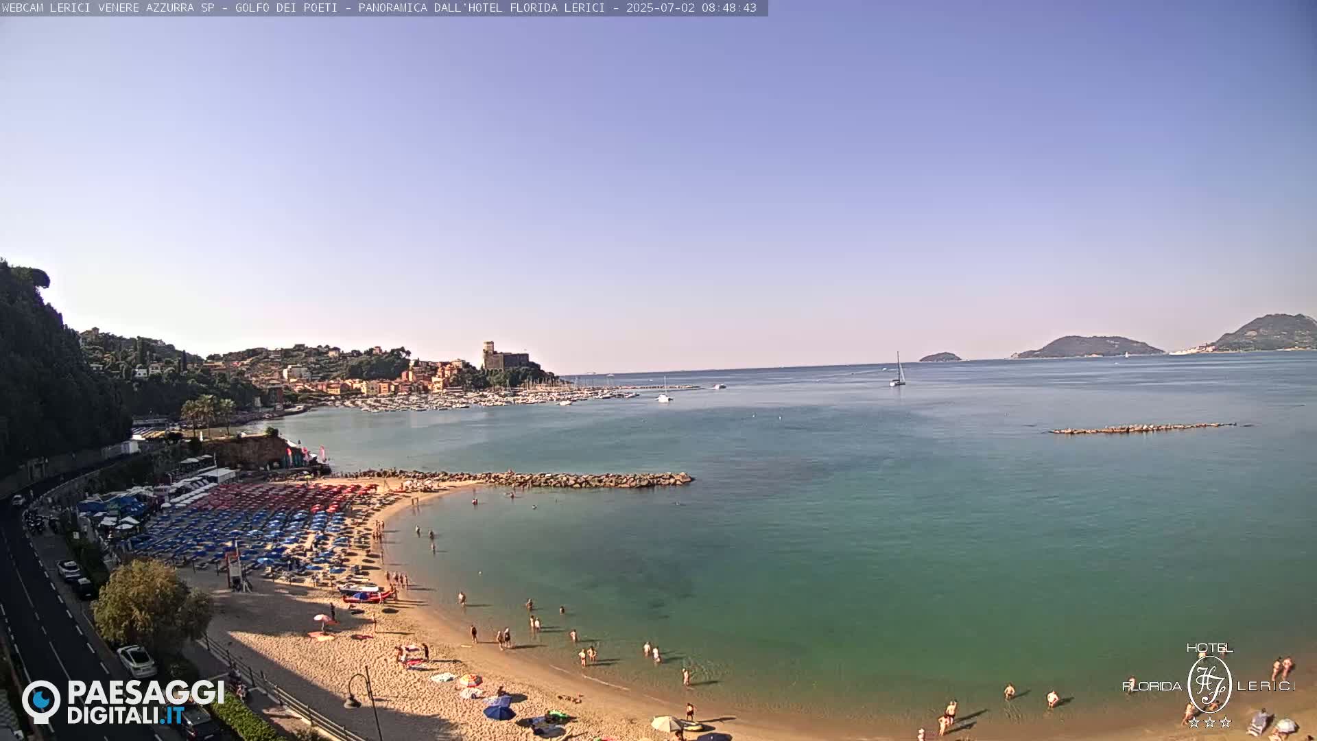  Lerici Venere Azzurra Beach Live Cam - La Spezia, Liguria, Italy