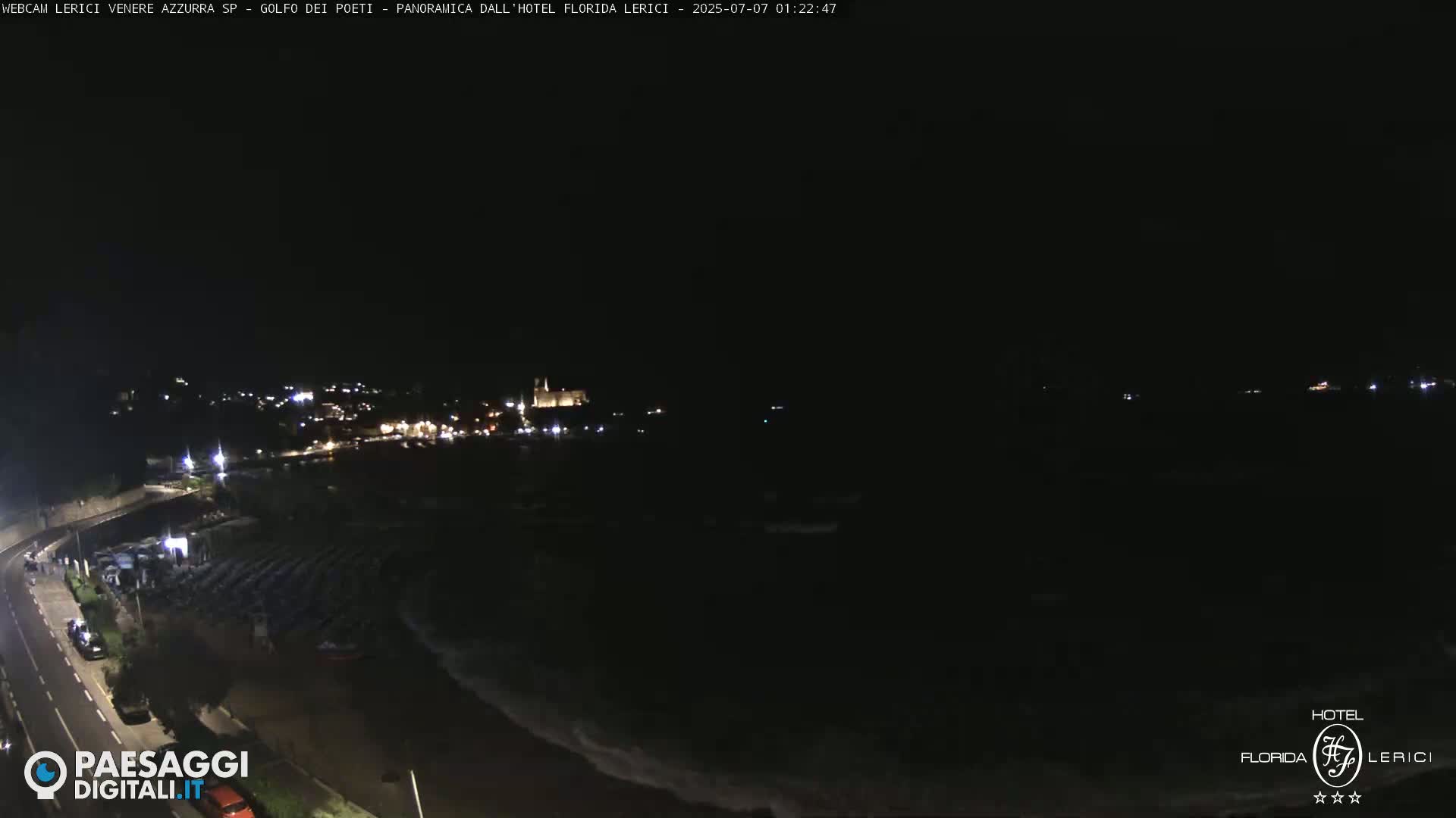  Lerici Venere Azzurra Beach Live Cam - La Spezia, Liguria, Italy