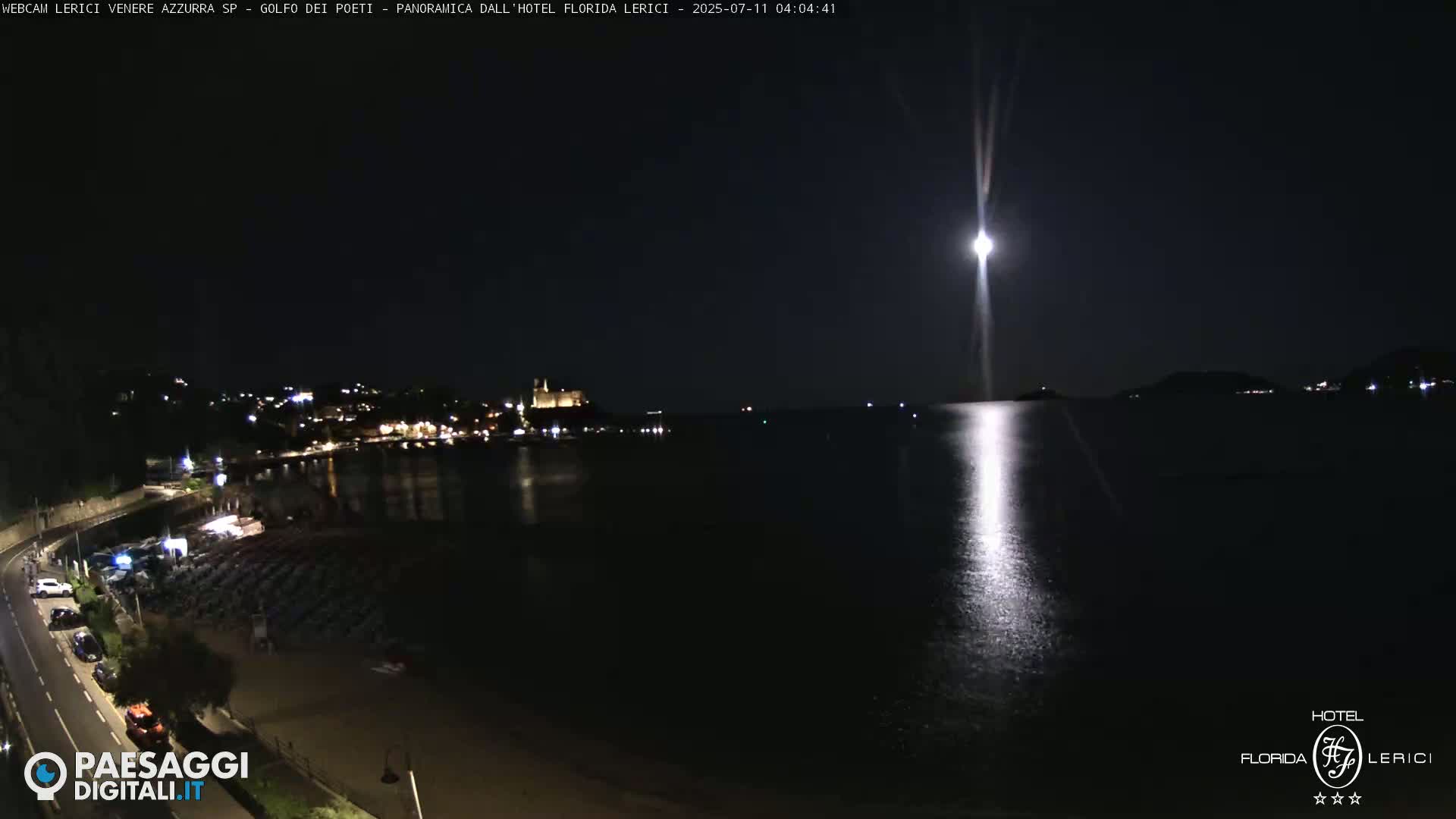  Lerici Venere Azzurra Beach Live Cam - La Spezia, Liguria, Italy