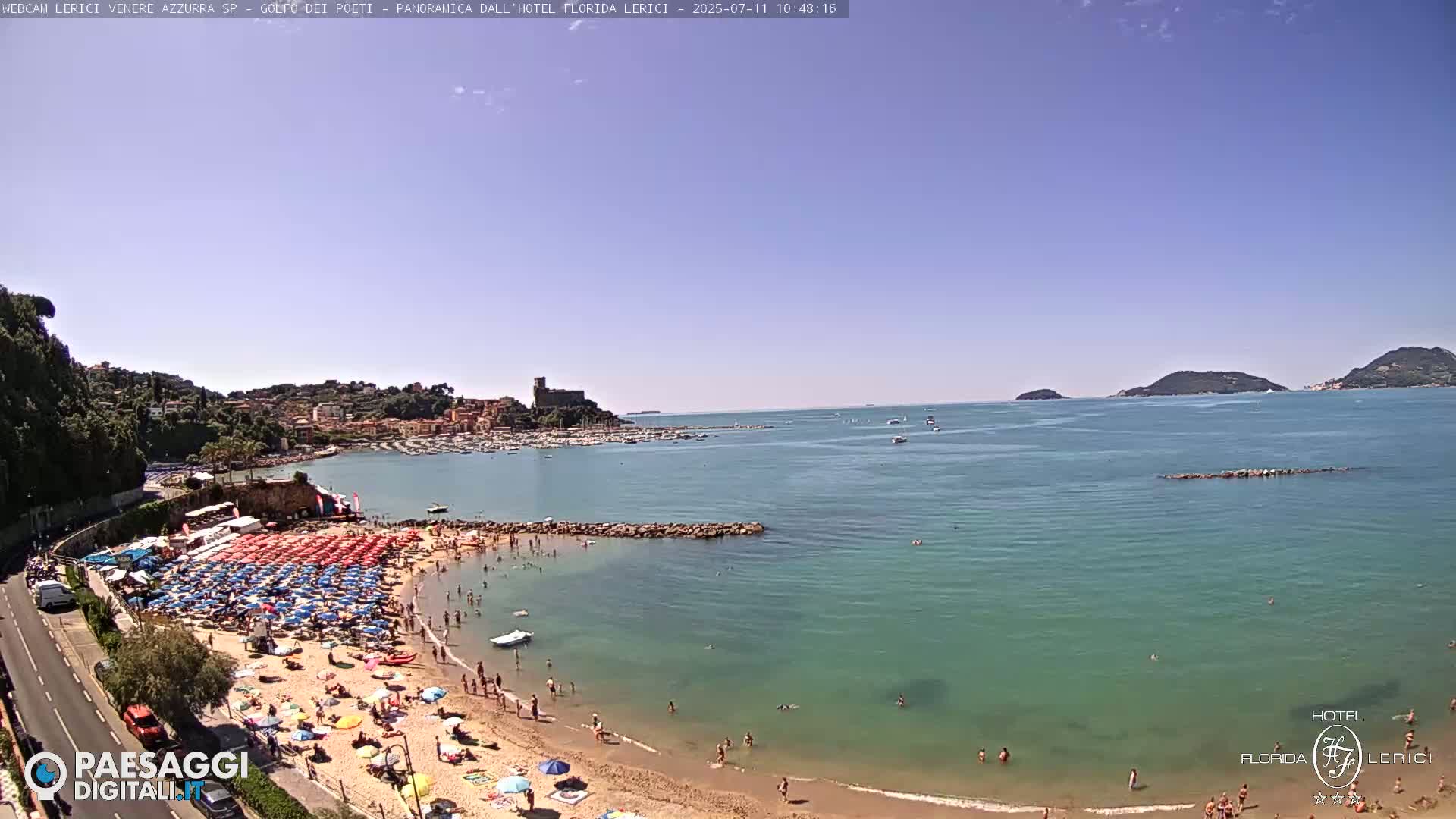  Lerici Venere Azzurra Beach Live Cam - La Spezia, Liguria, Italy