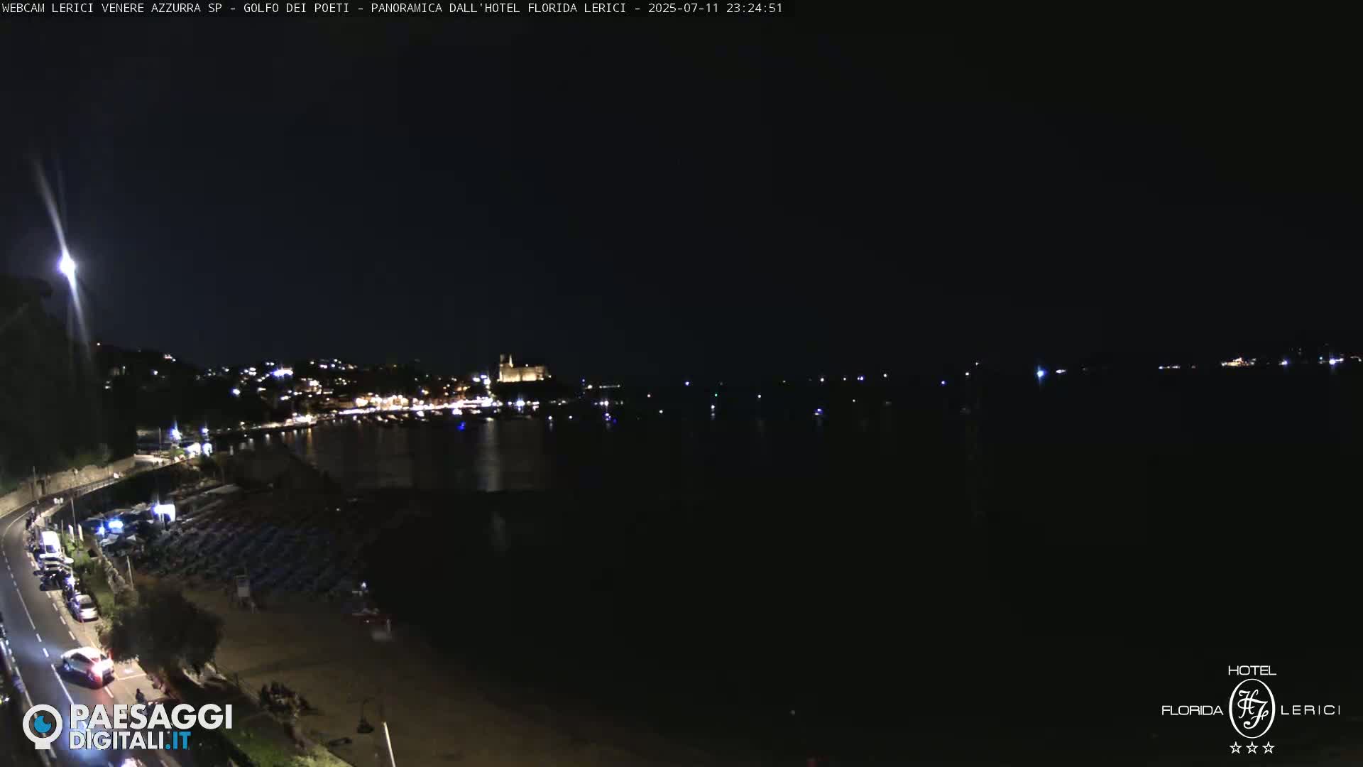  Lerici Venere Azzurra Beach Live Cam - La Spezia, Liguria, Italy