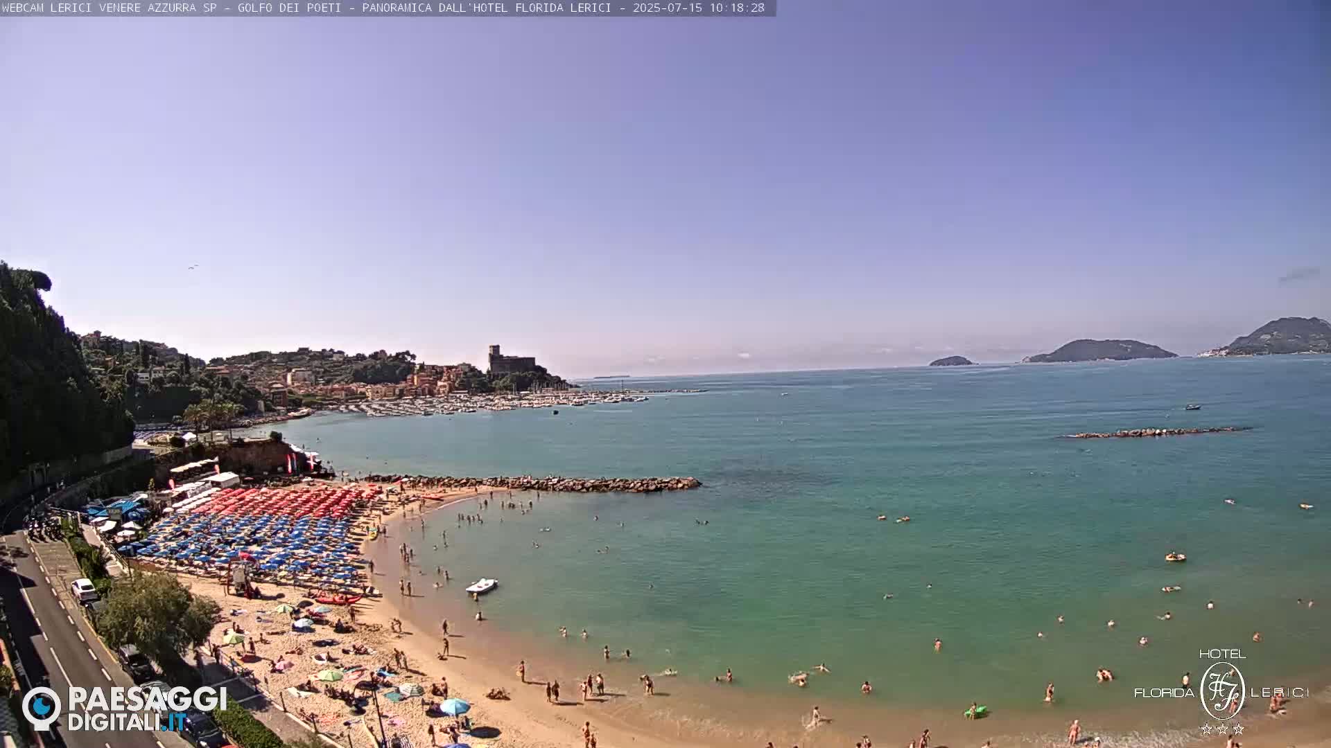  Lerici Venere Azzurra Beach Live Cam - La Spezia, Liguria, Italy