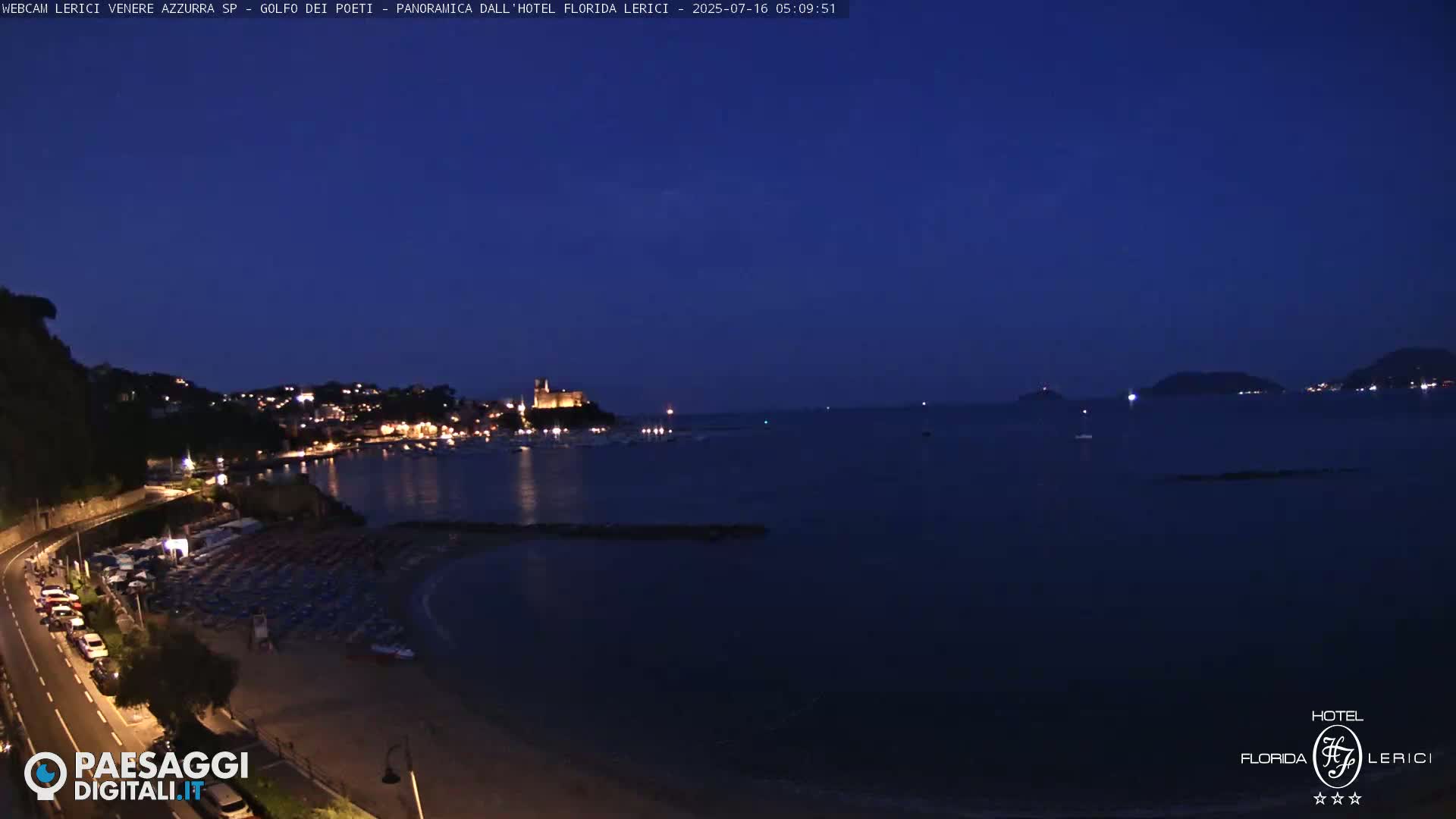  Lerici Venere Azzurra Beach Live Cam - La Spezia, Liguria, Italy