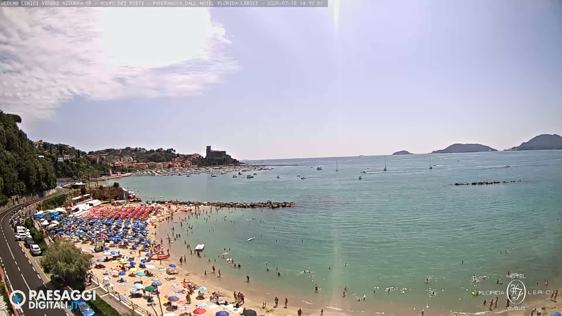  Lerici Venere Azzurra Beach Live Cam - La Spezia, Liguria, Italy