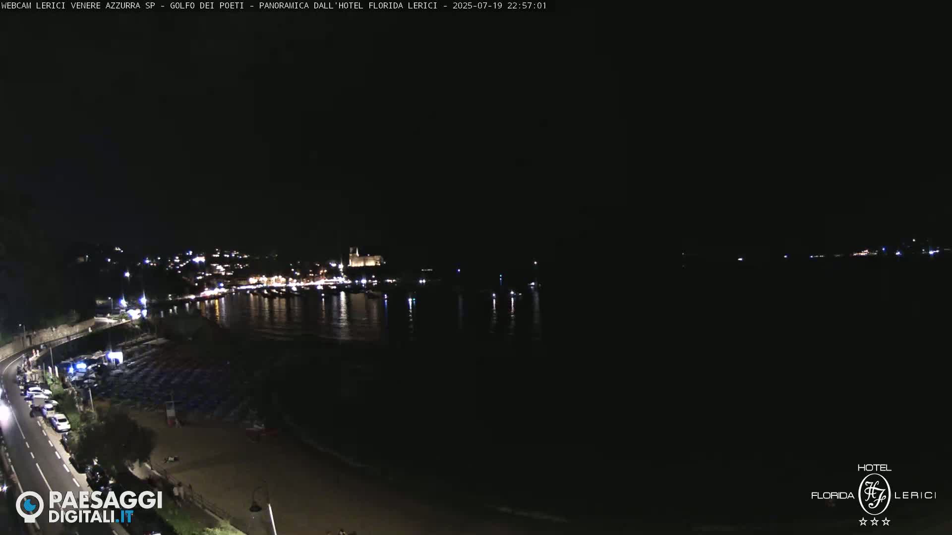  Lerici Venere Azzurra Beach Live Cam - La Spezia, Liguria, Italy