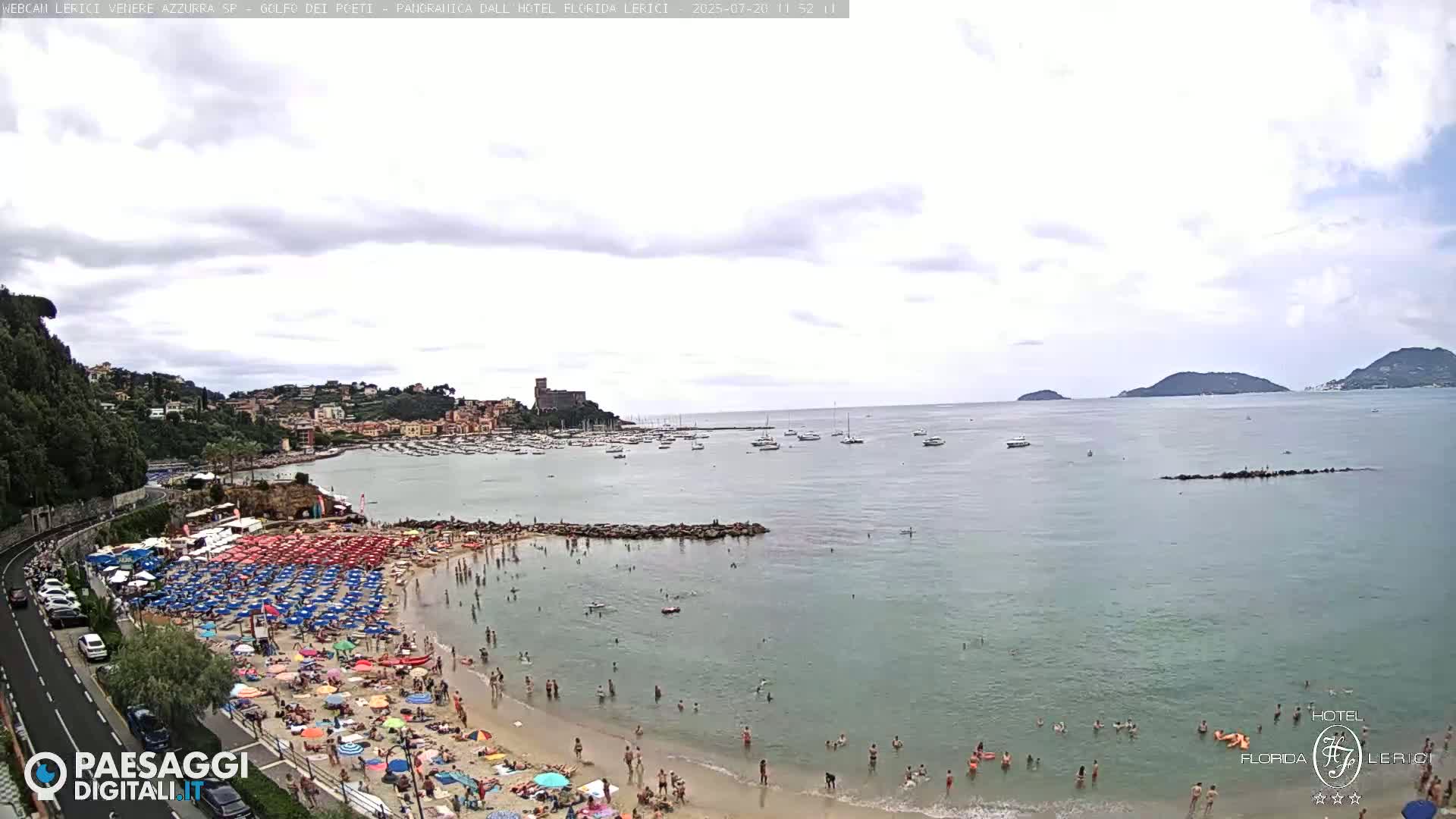 Lerici Venere Azzurra Beach Live Cam - La Spezia, Liguria, Italy