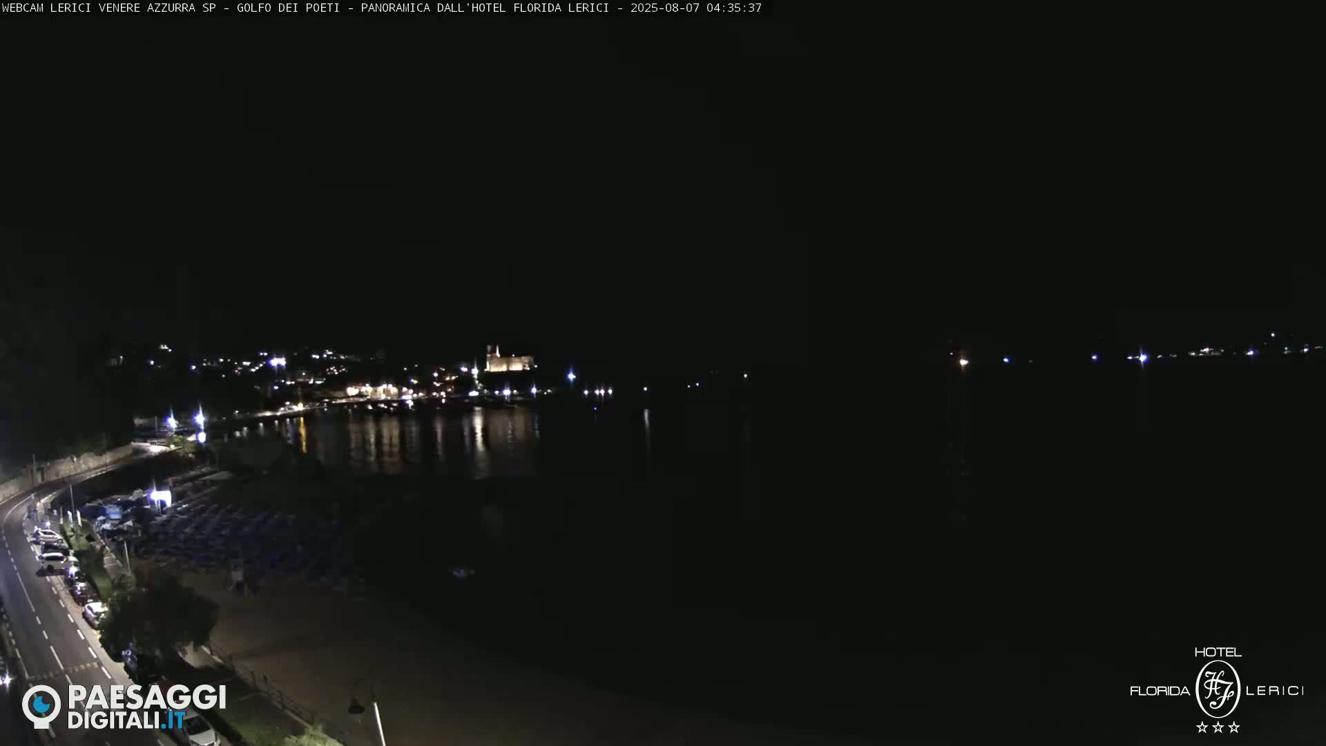 Lerici Venere Azzurra Beach Live Cam - La Spezia, Liguria, Italy