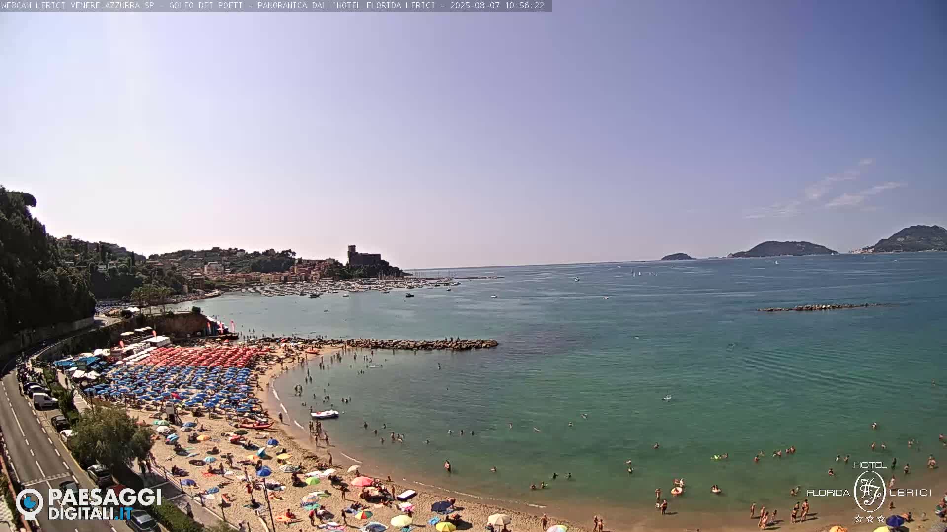  Lerici Venere Azzurra Beach Live Cam - La Spezia, Liguria, Italy