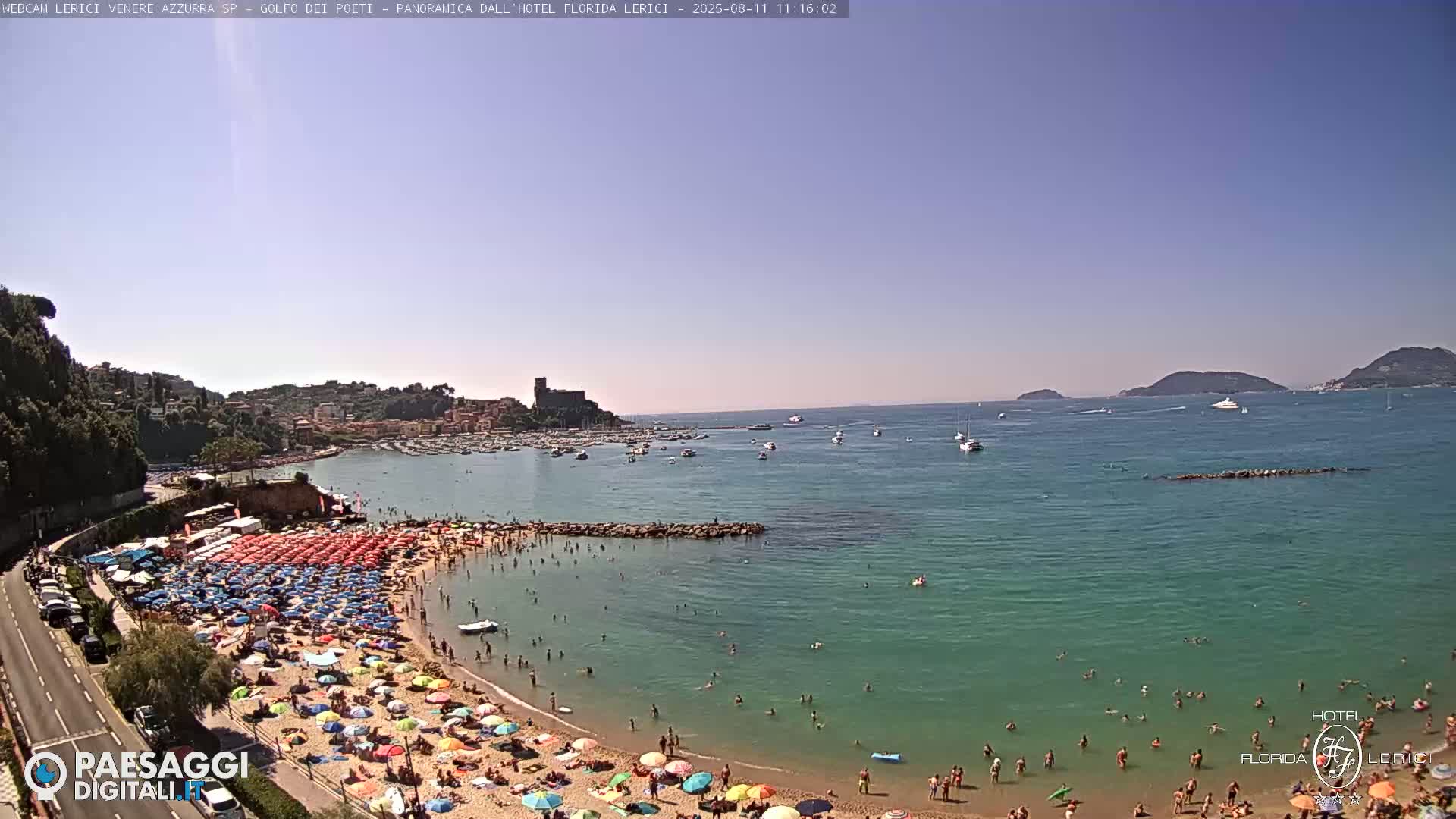  Lerici Venere Azzurra Beach Live Cam - La Spezia, Liguria, Italy