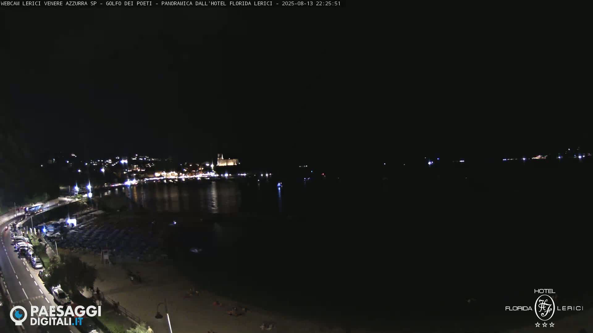  Lerici Venere Azzurra Beach Live Cam - La Spezia, Liguria, Italy