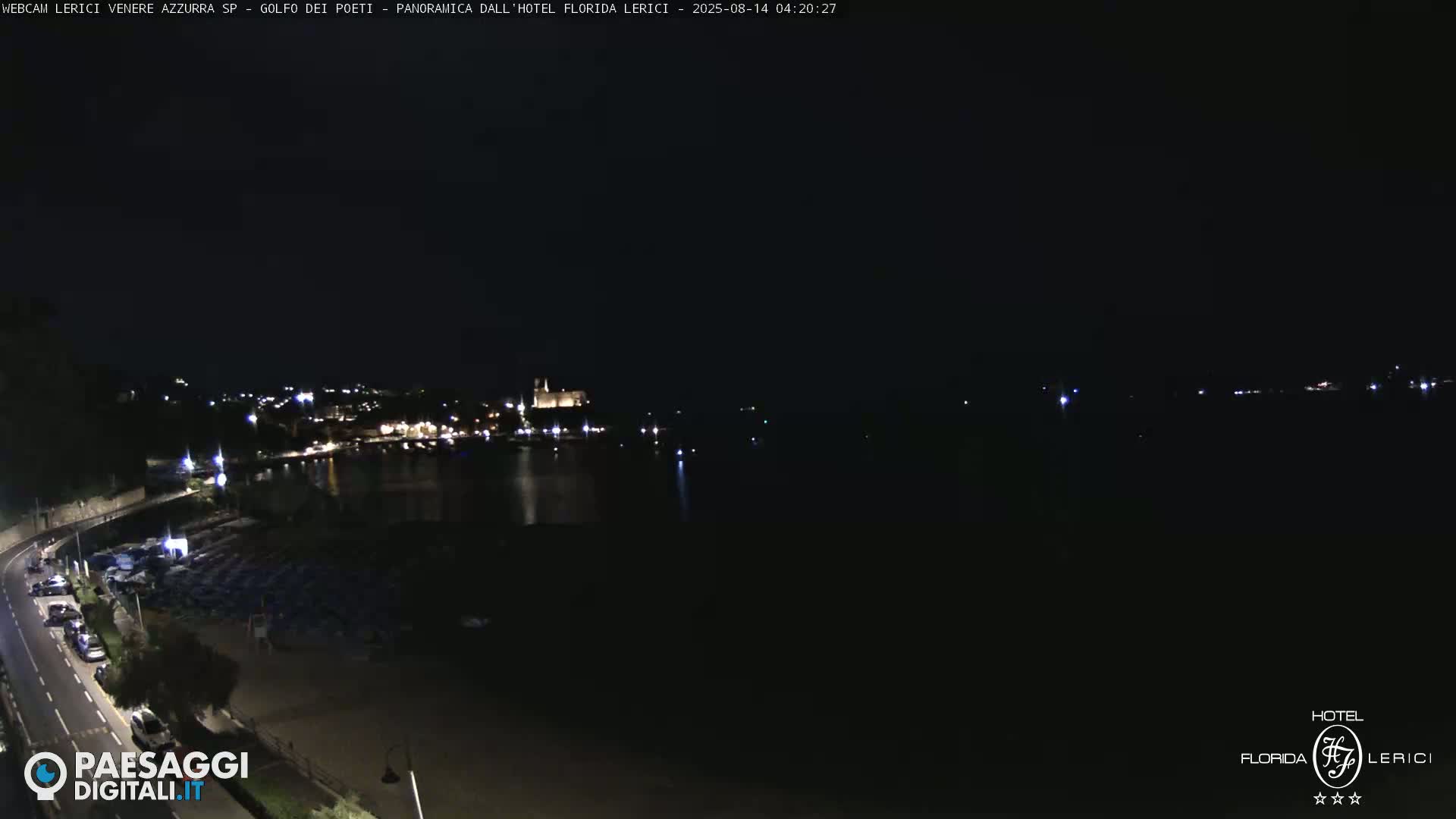  Lerici Venere Azzurra Beach Live Cam - La Spezia, Liguria, Italy