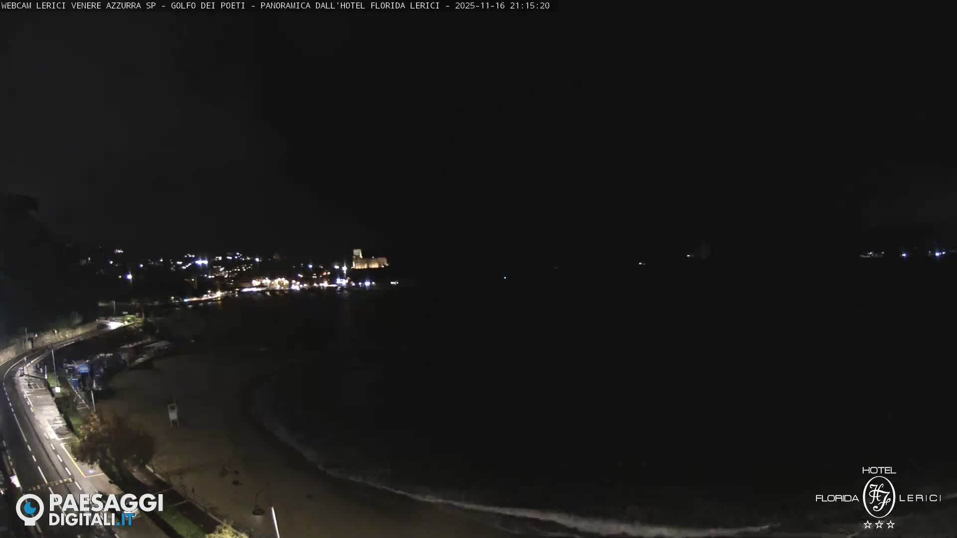  Lerici Venere Azzurra Beach Live Cam - La Spezia, Liguria, Italy