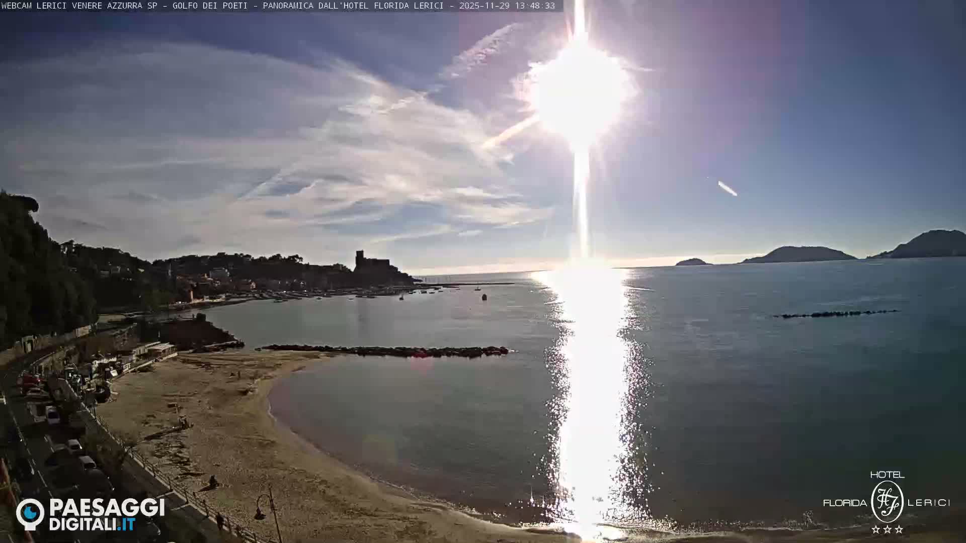  Lerici Venere Azzurra Beach Live Cam - La Spezia, Liguria, Italy