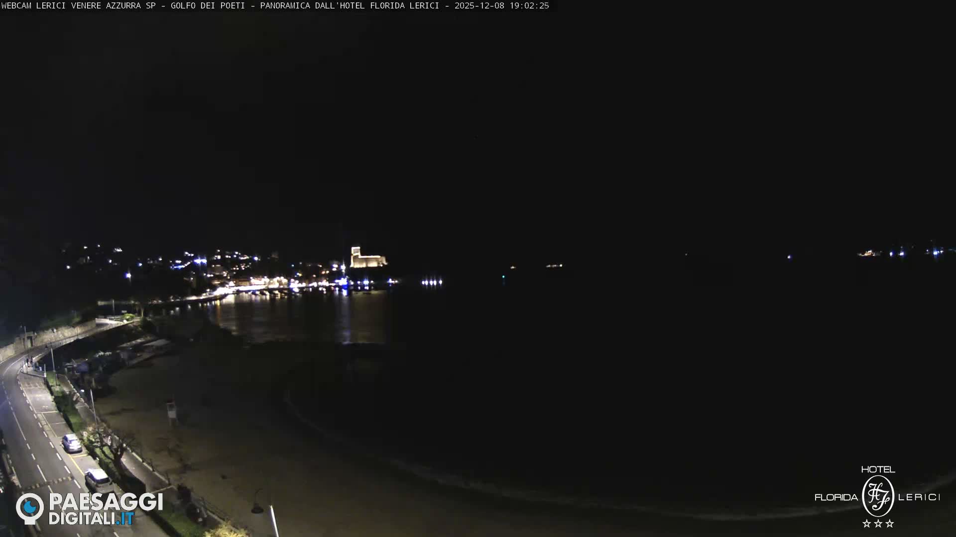  Lerici Venere Azzurra Beach Live Cam - La Spezia, Liguria, Italy