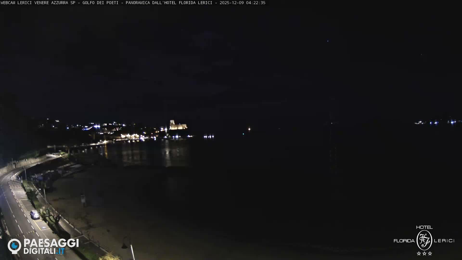  Lerici Venere Azzurra Beach Live Cam - La Spezia, Liguria, Italy