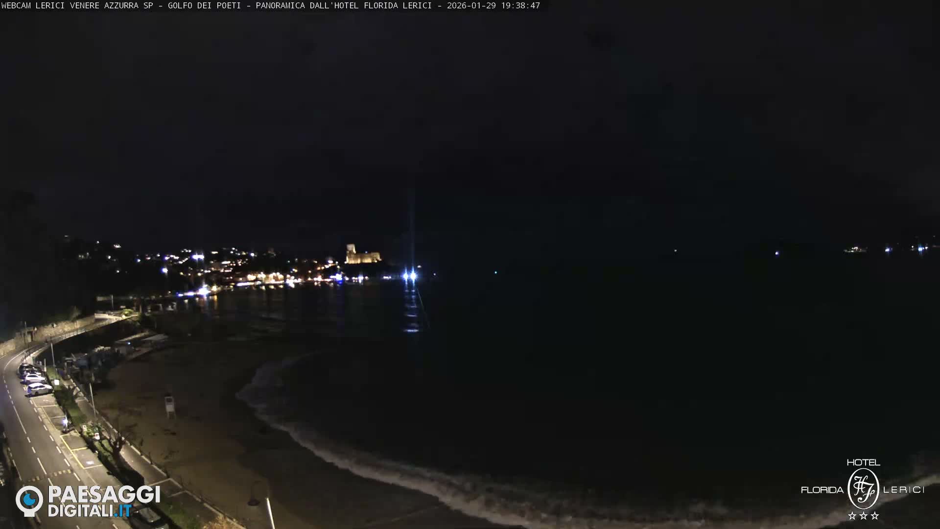  Lerici Venere Azzurra Beach Live Cam - La Spezia, Liguria, Italy