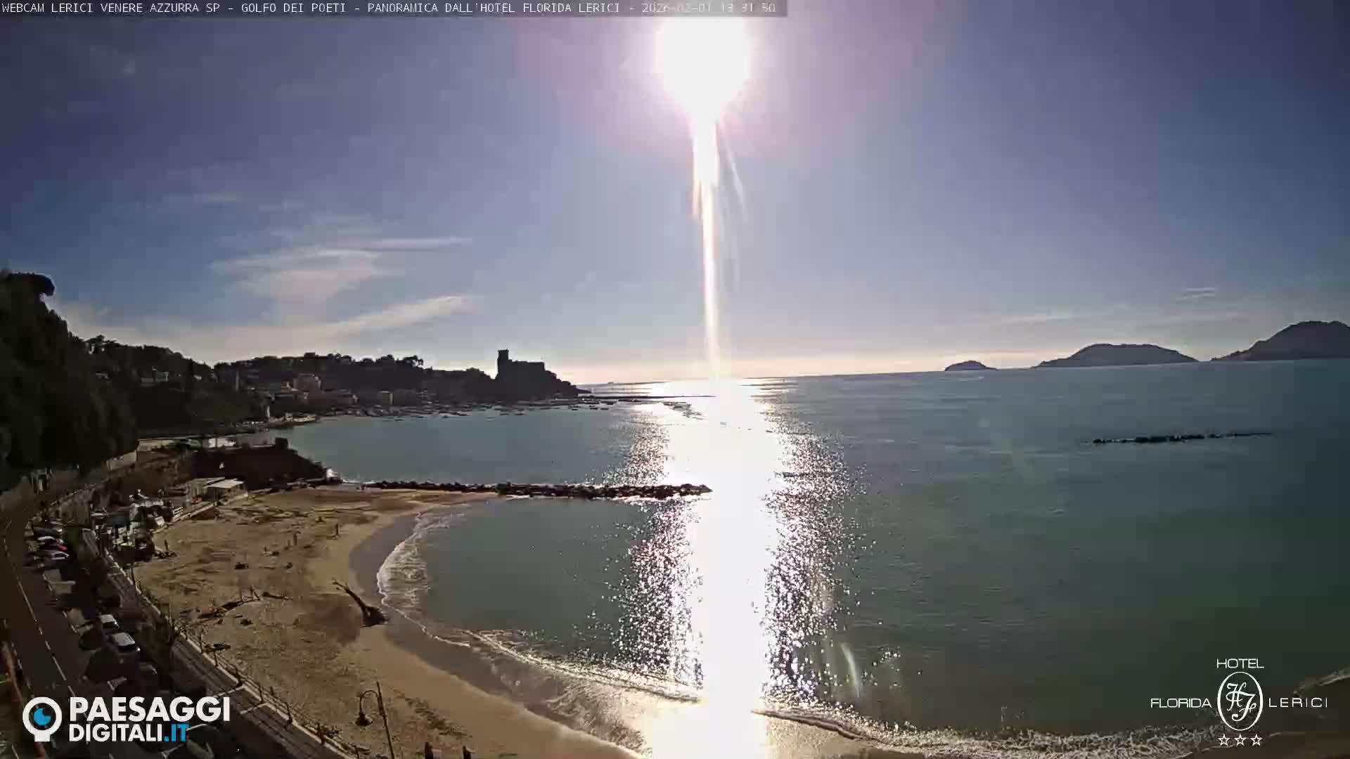  Lerici Venere Azzurra Beach Live Cam - La Spezia, Liguria, Italy