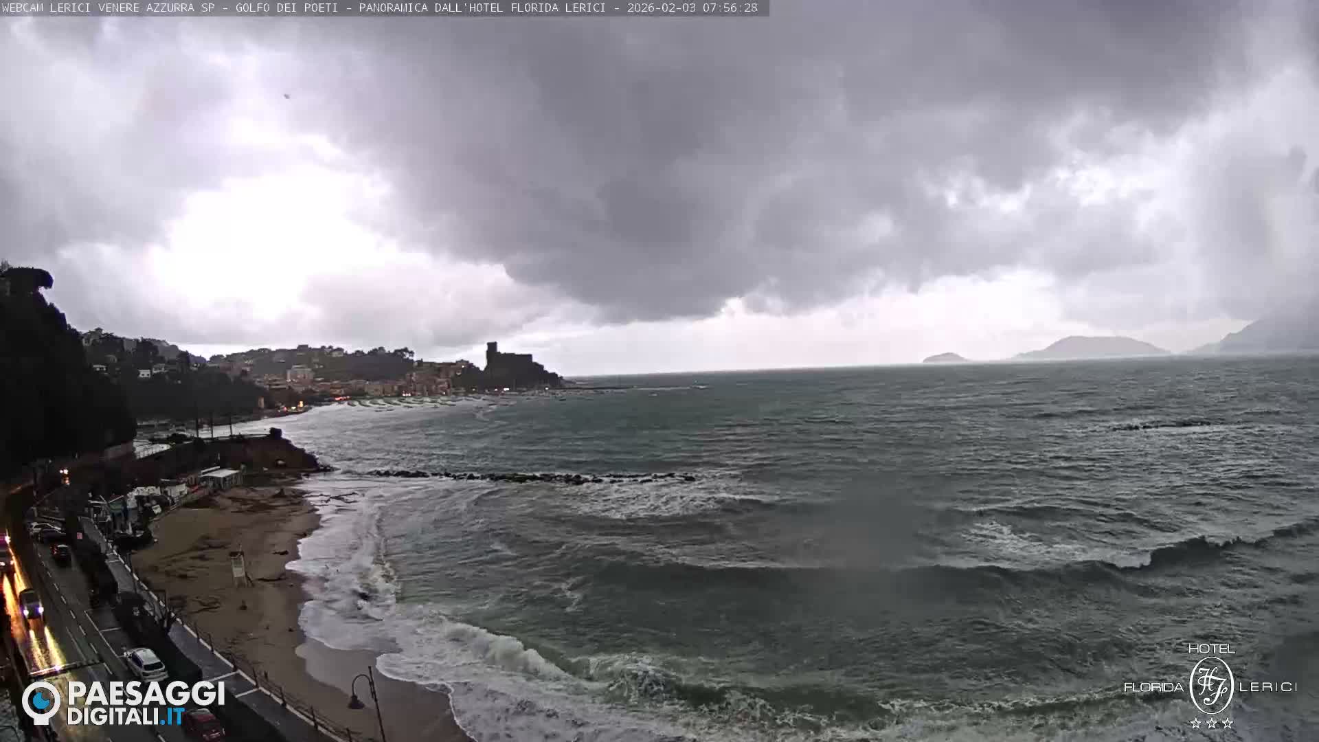  Lerici Venere Azzurra Beach Live Cam - La Spezia, Liguria, Italy