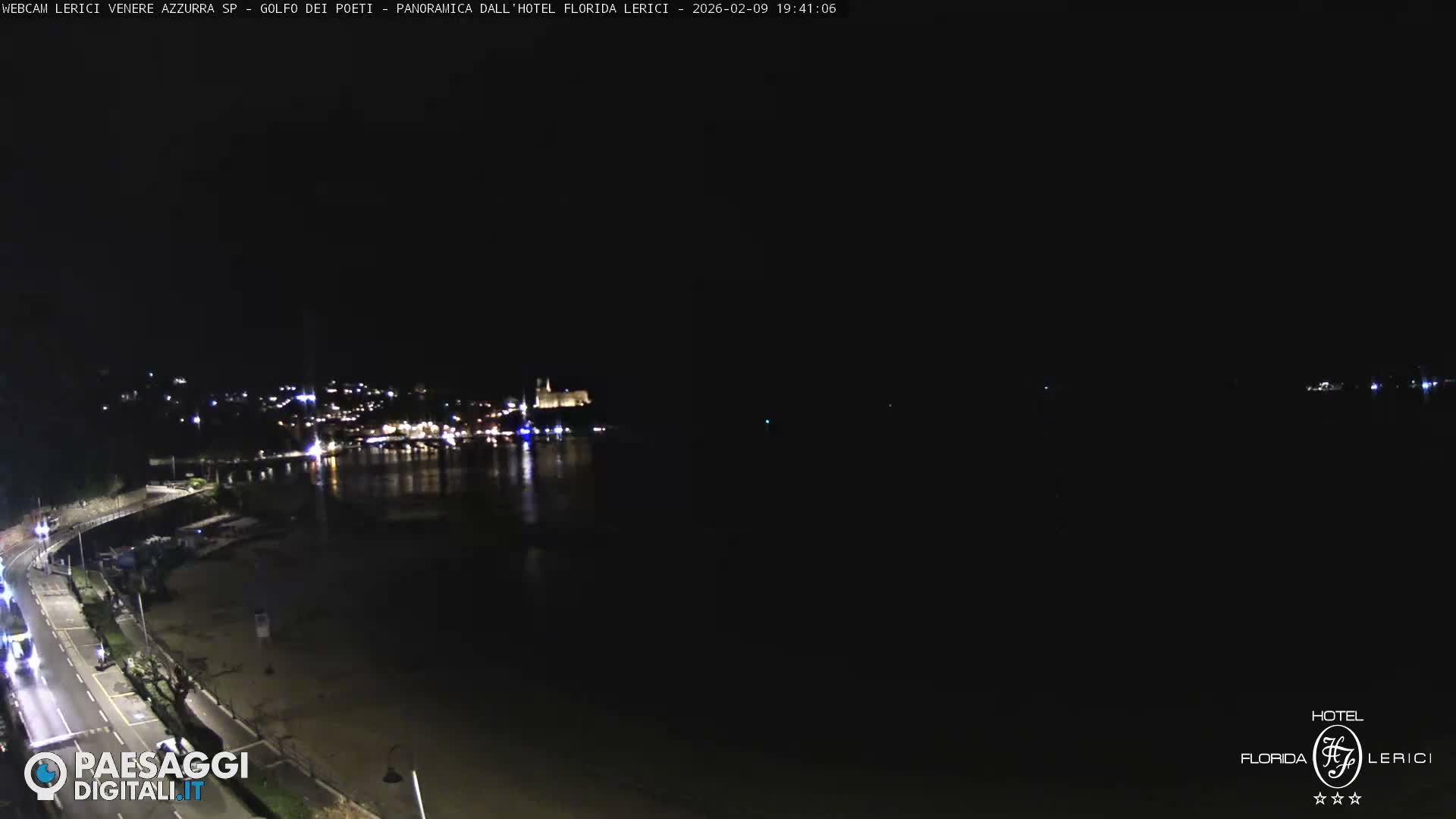  Lerici Venere Azzurra Beach Live Cam - La Spezia, Liguria, Italy