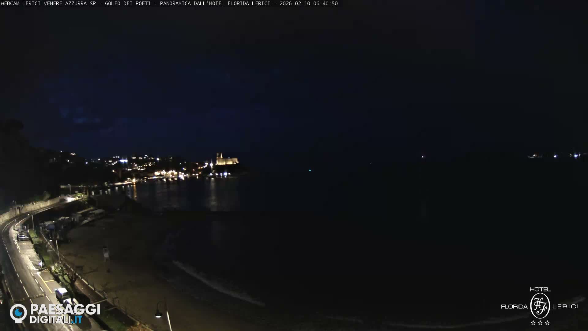  Lerici Venere Azzurra Beach Live Cam - La Spezia, Liguria, Italy