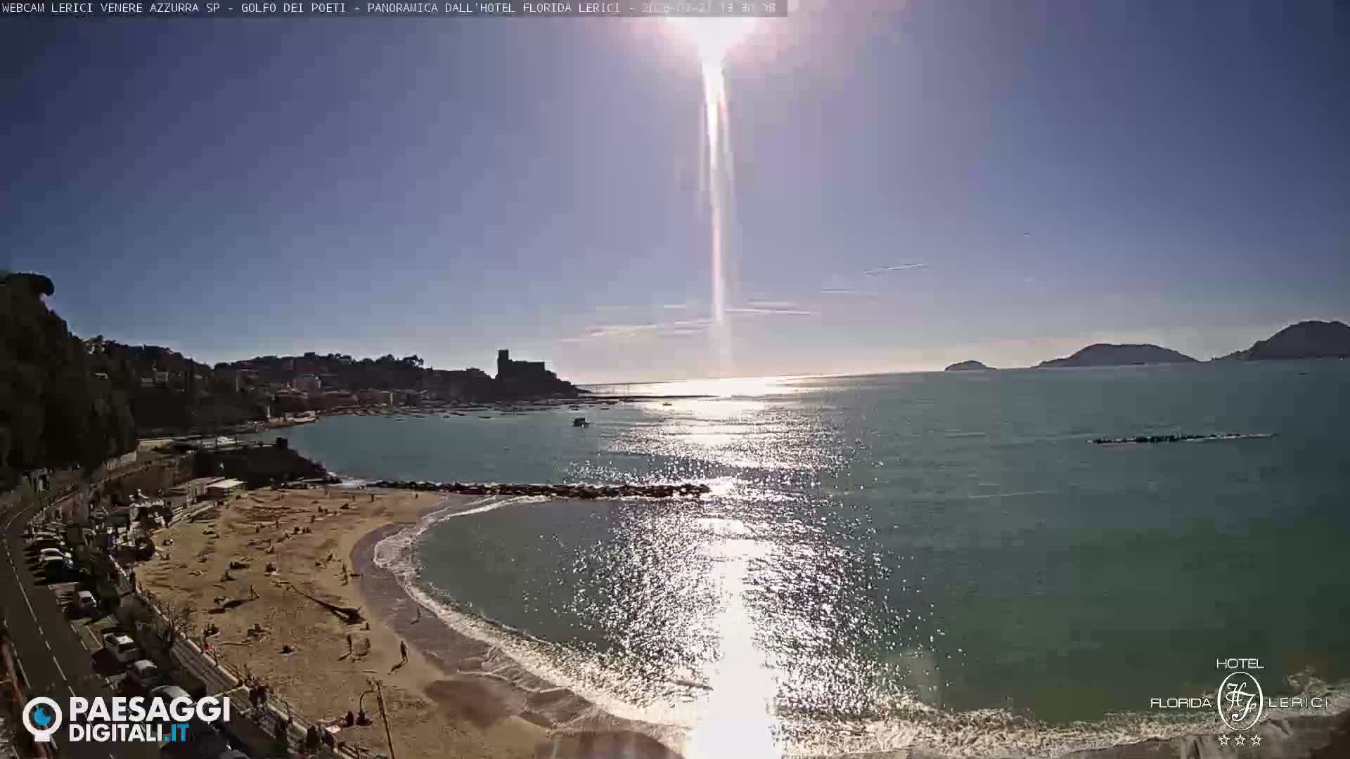 Lerici Venere Azzurra Beach Live Cam - La Spezia, Liguria, Italy