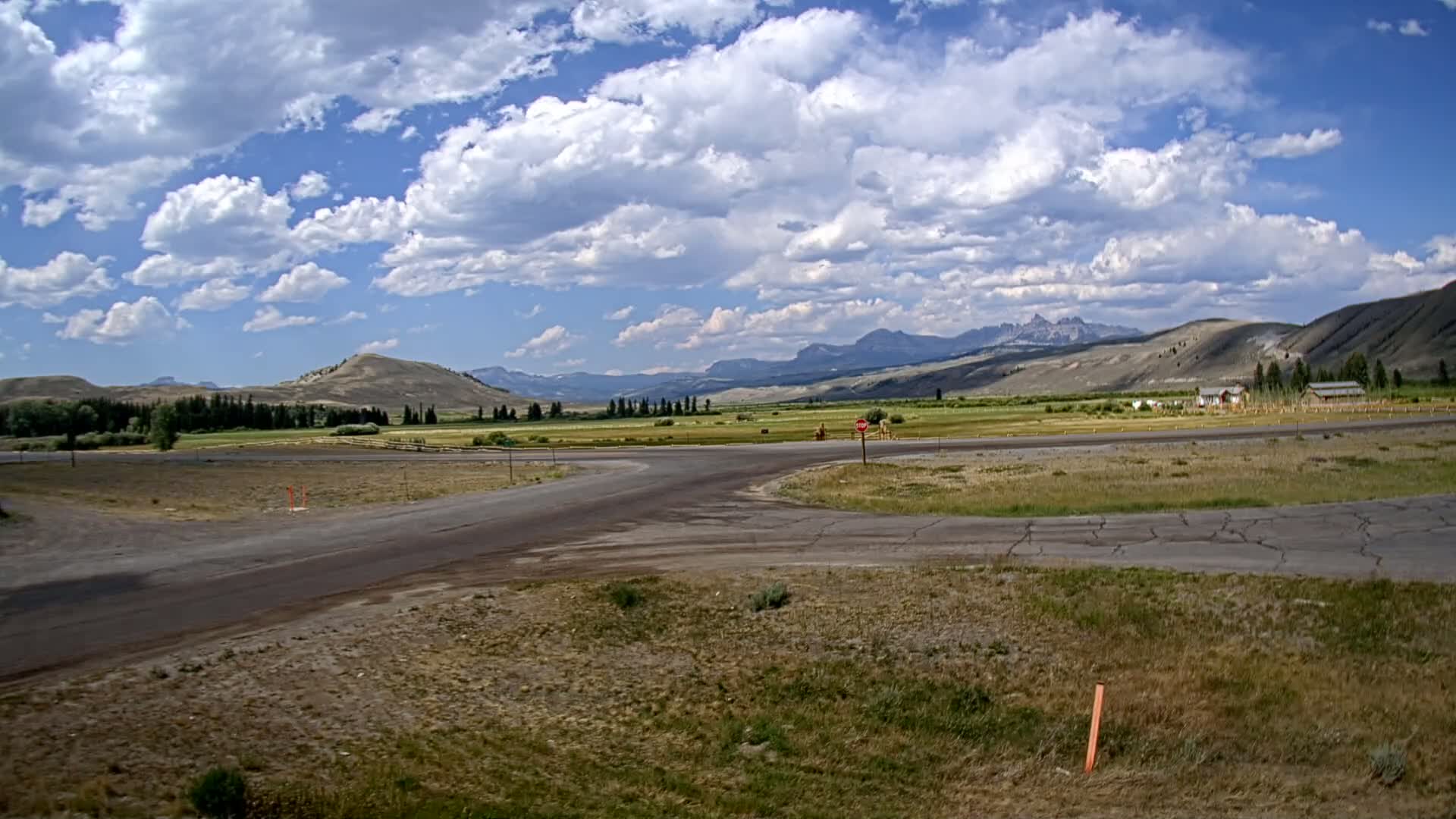 Wyoming, Dunoir Mountain Pass Live Cam - Fremont, Wyoming, USA