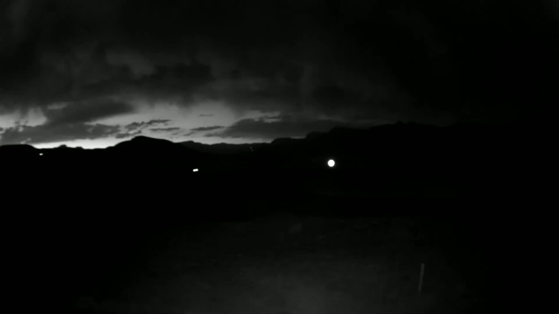 Wyoming, Dunoir Mountain Pass Live Cam - Fremont, Wyoming, USA