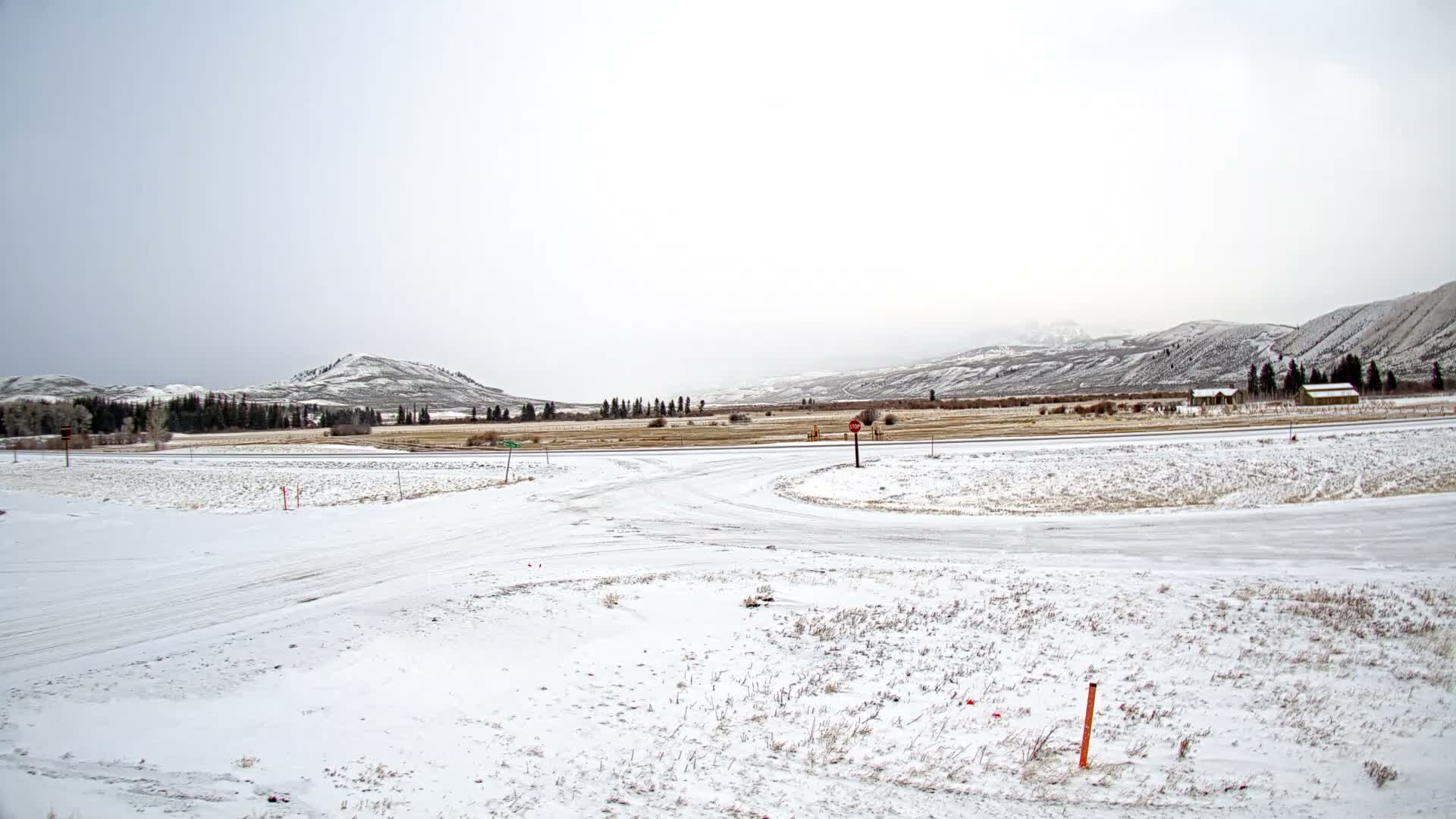 Wyoming, Dunoir Mountain Pass Live Cam - Fremont, Wyoming, USA