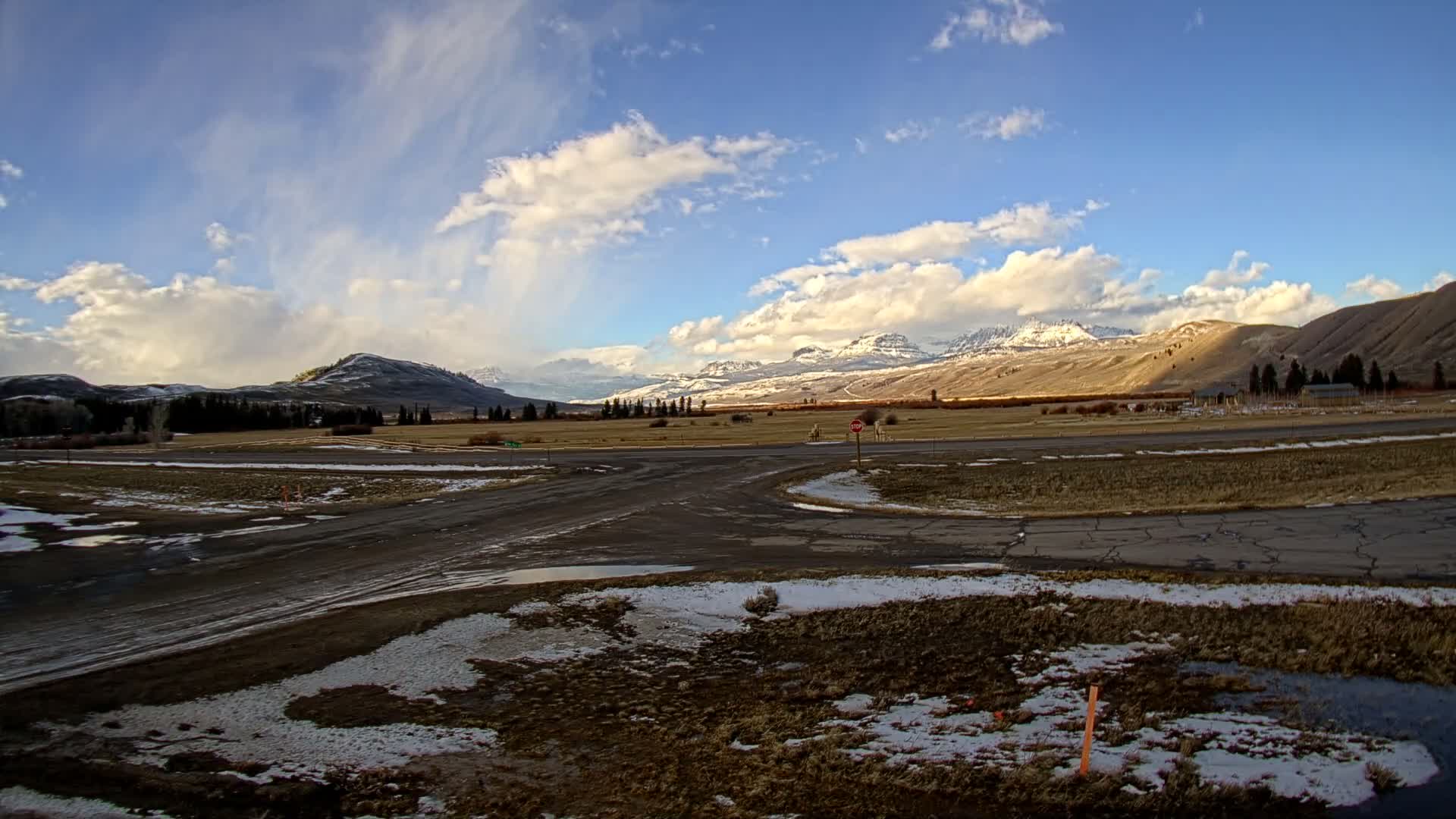 Wyoming, Dunoir Mountain Pass Live Cam - Fremont, Wyoming, USA