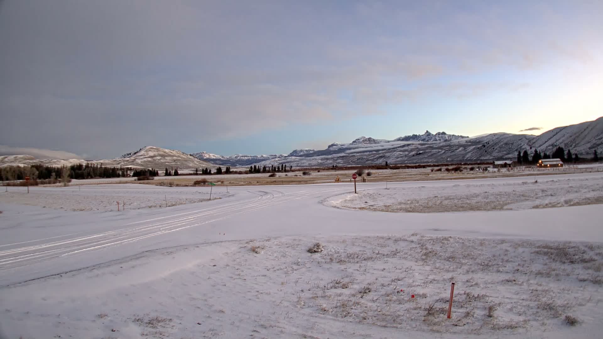Wyoming, Dunoir Mountain Pass Live Cam - Fremont, Wyoming, USA