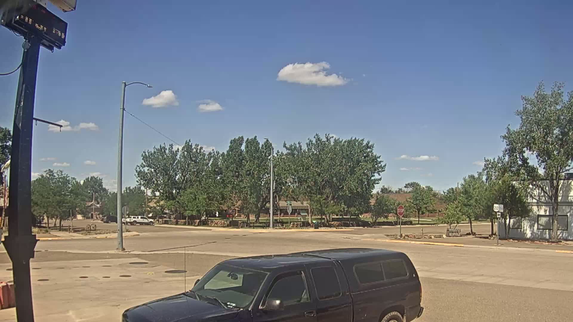 Broadus Village,  U.S Highway 212 Live Cam - Broadus, Powder River, Montana, USA